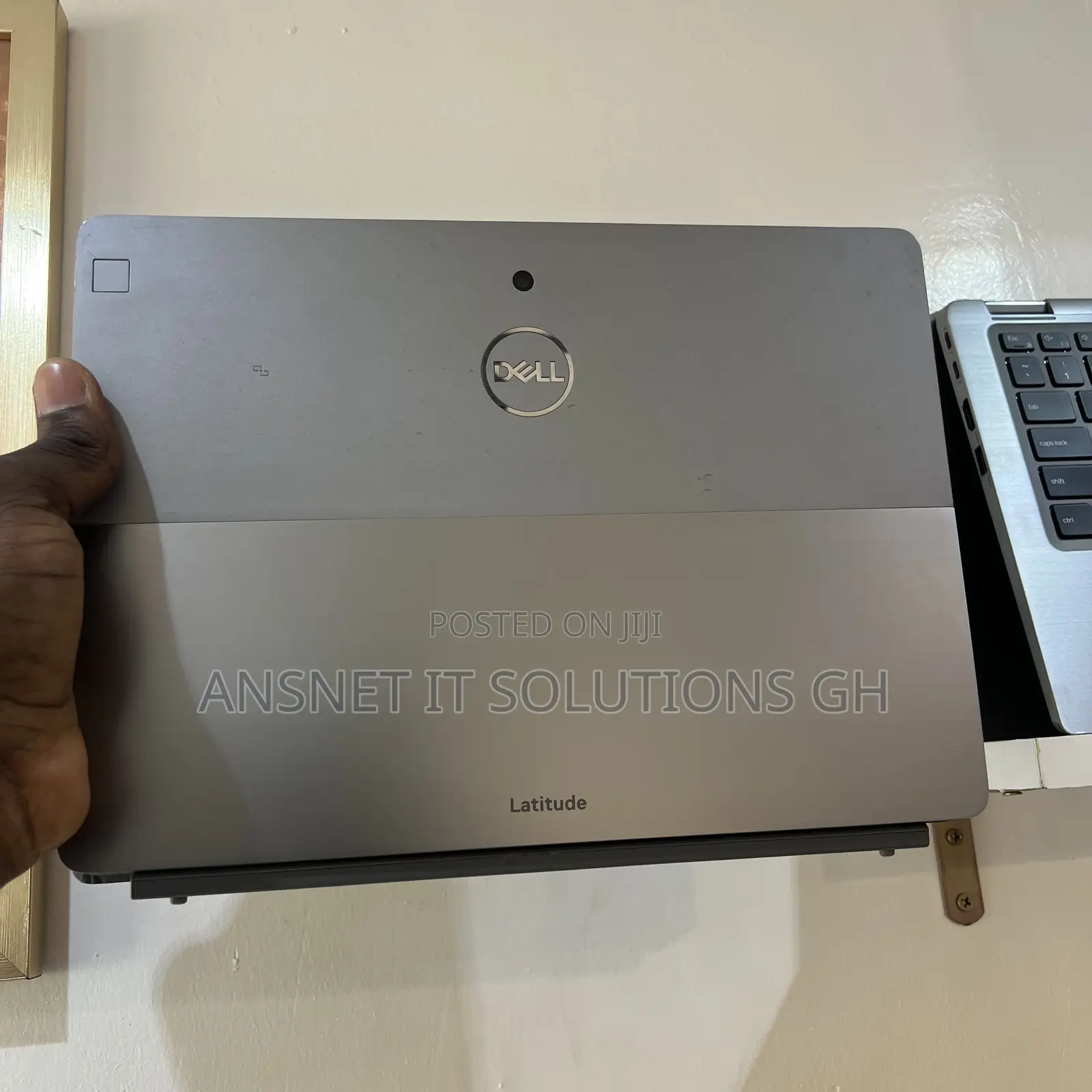 New Laptop Dell Latitude 7200 2-in-1 8GB Intel Core I5 SSD 256GB