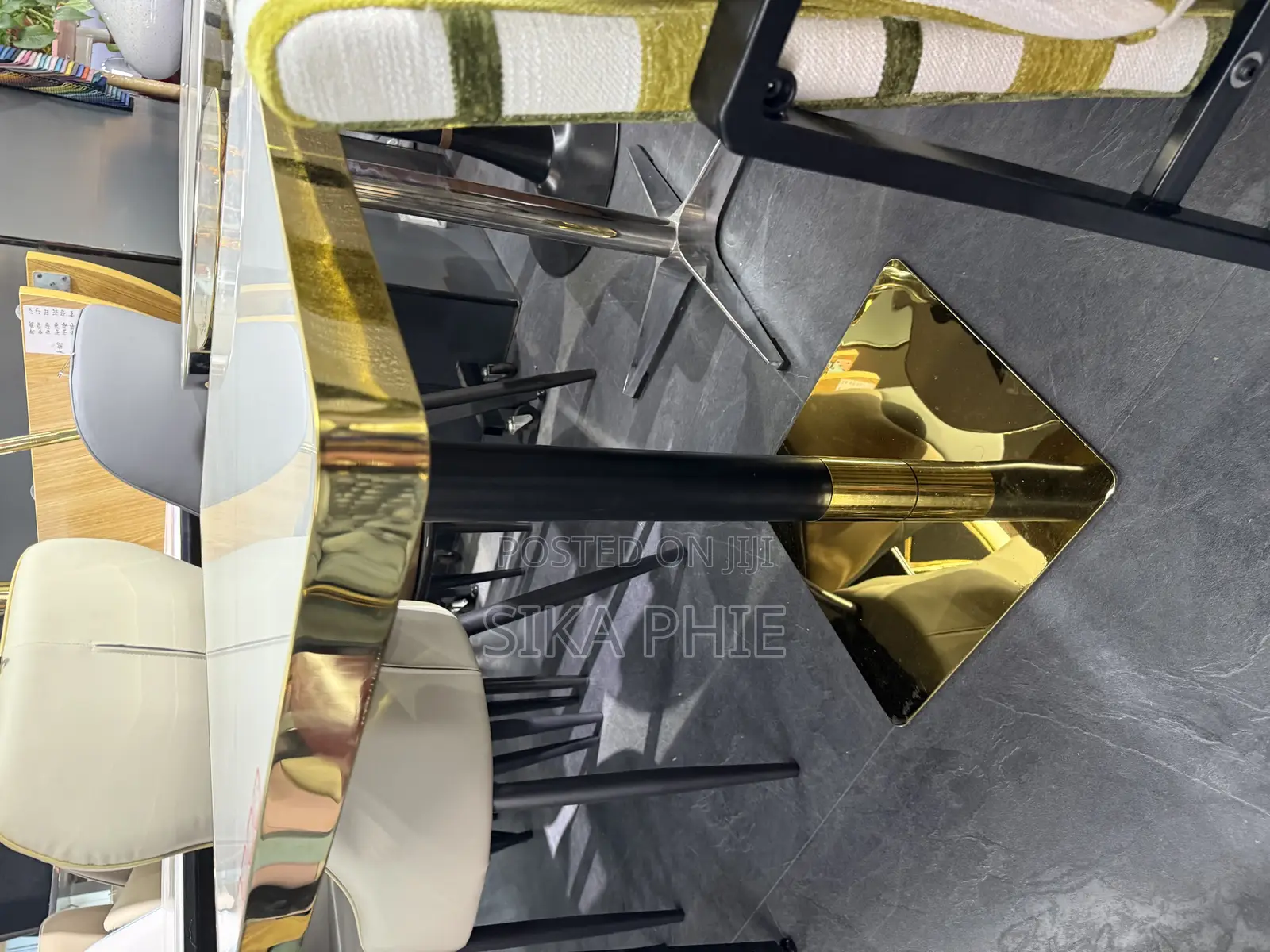 Luxurious Square Table