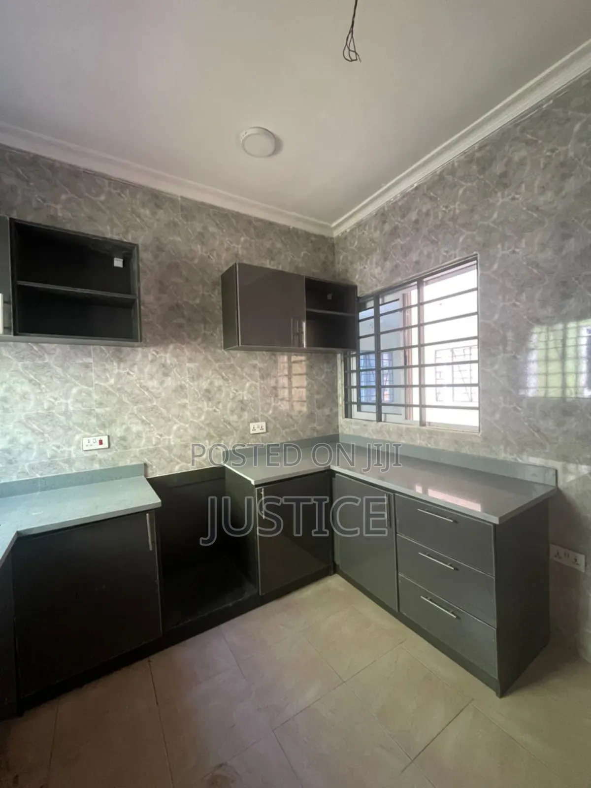 3bdrm House in Spintex for sale