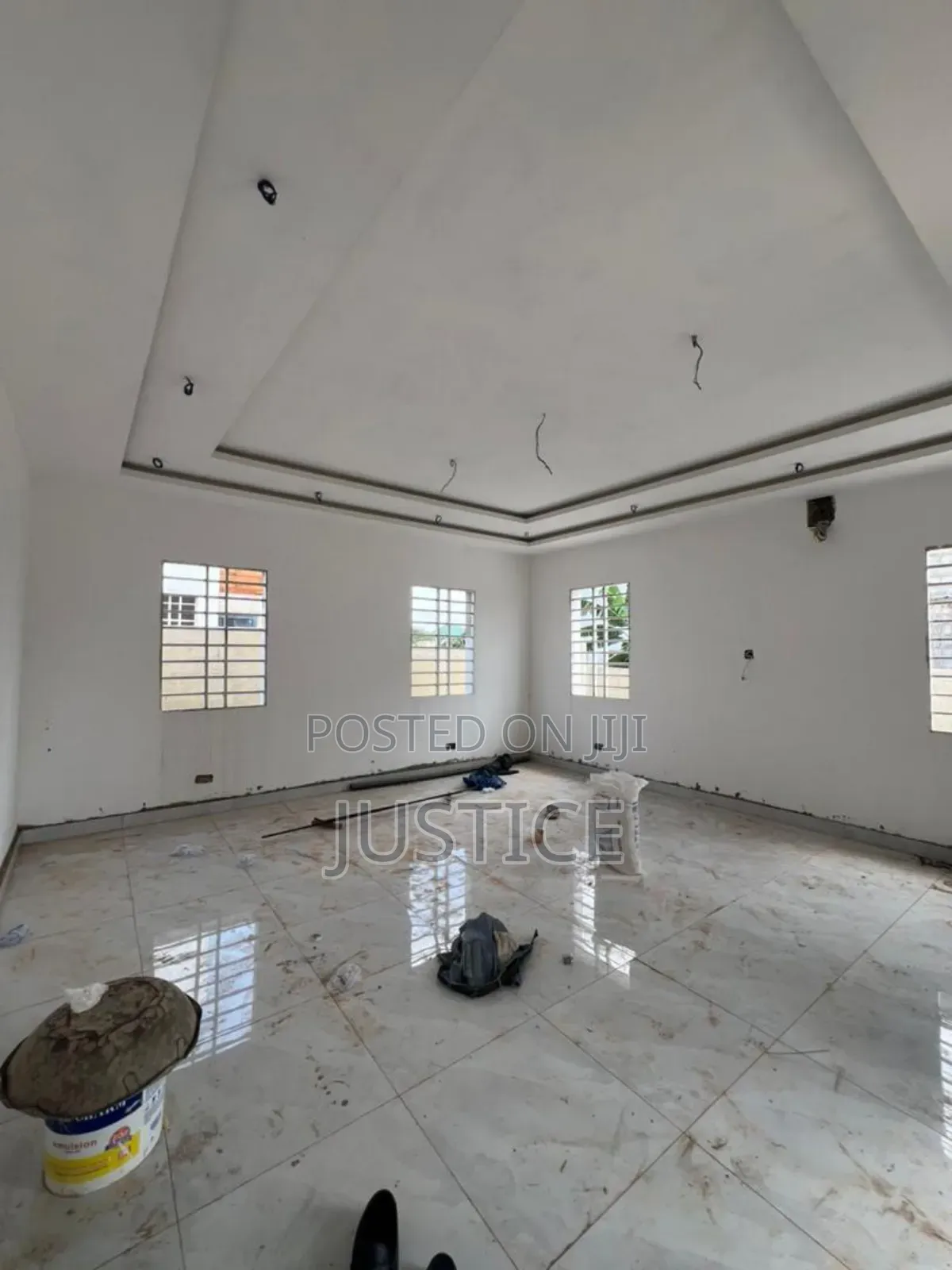 3bdrm House in Ayi Mensa, Oyarifa for sale
