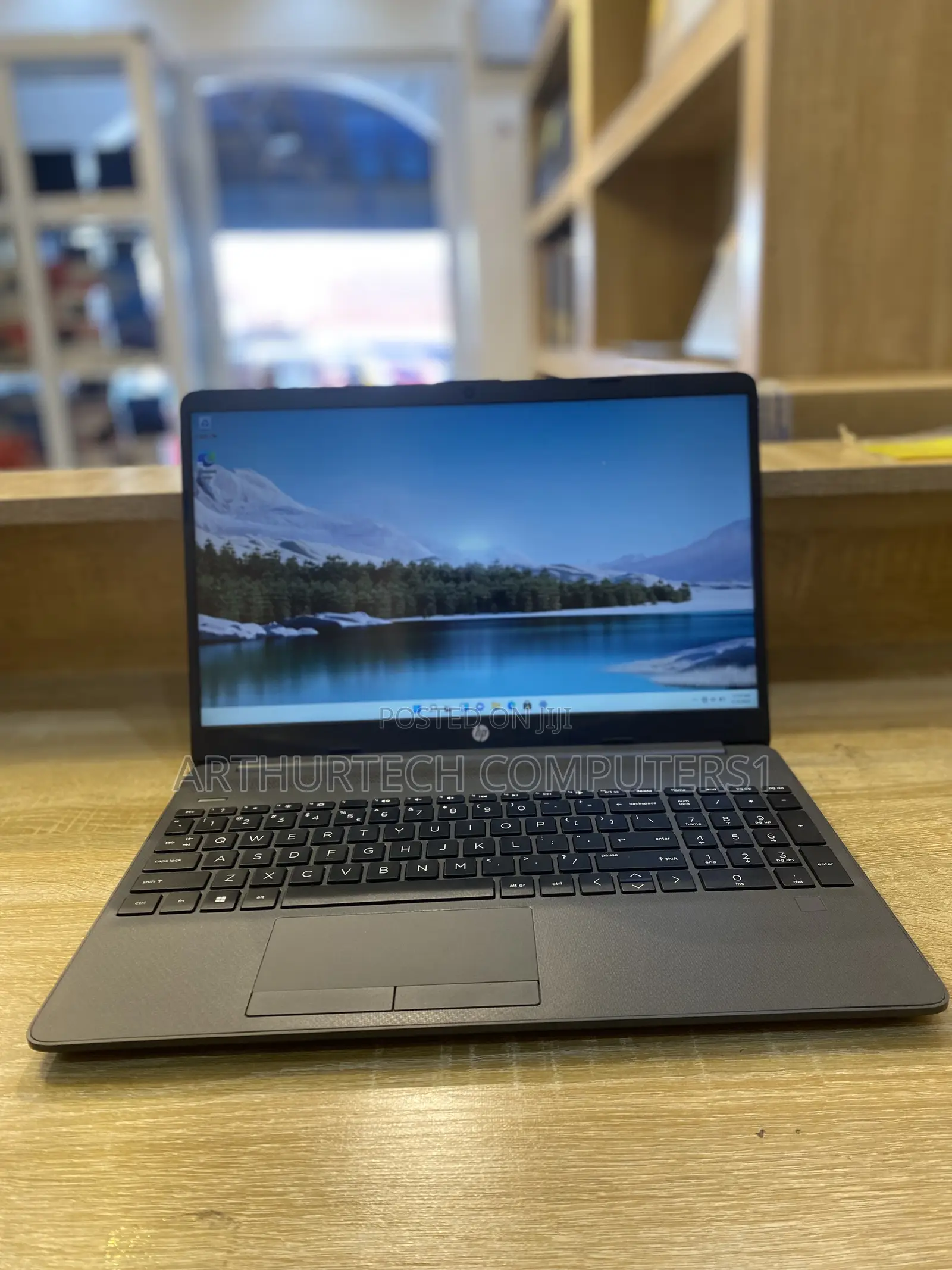 Laptop HP 255 16GB AMD Ryzen 5 SSD 256GB