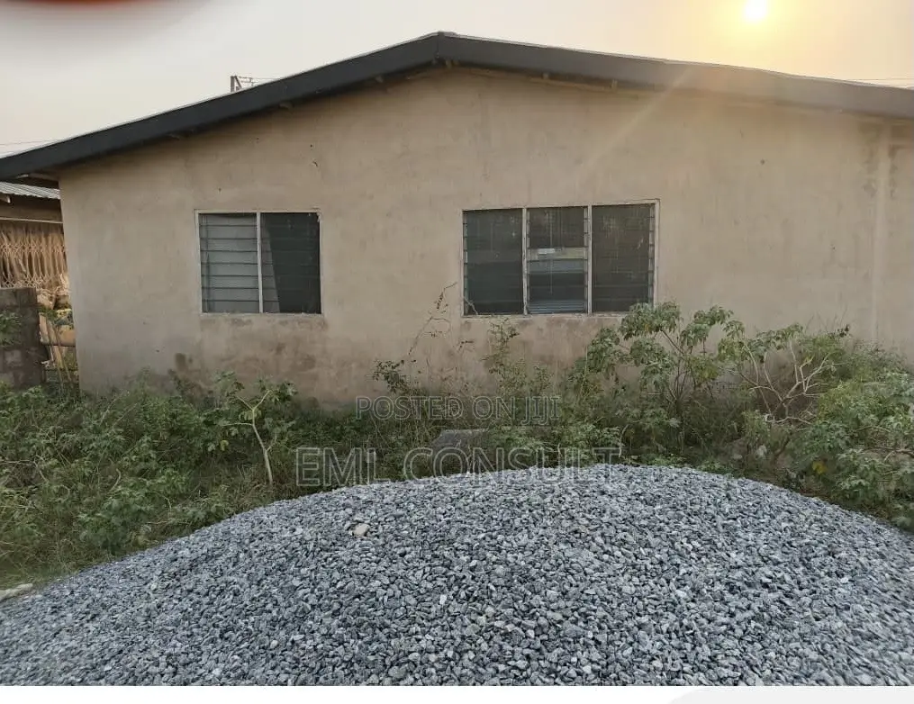 Half Plot Land for Sale