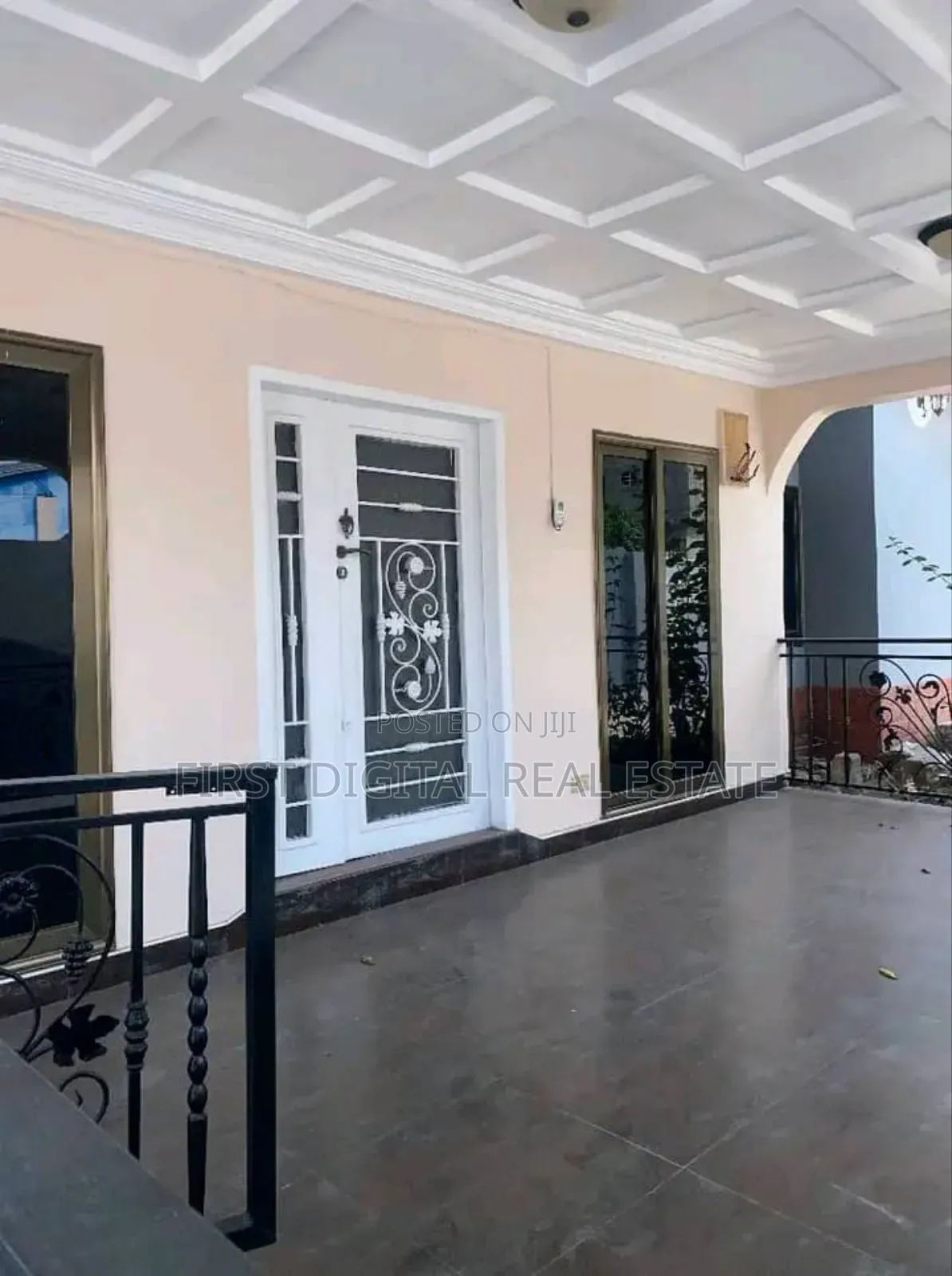 4 Bedroom for Sale at Dansoman Round About Area