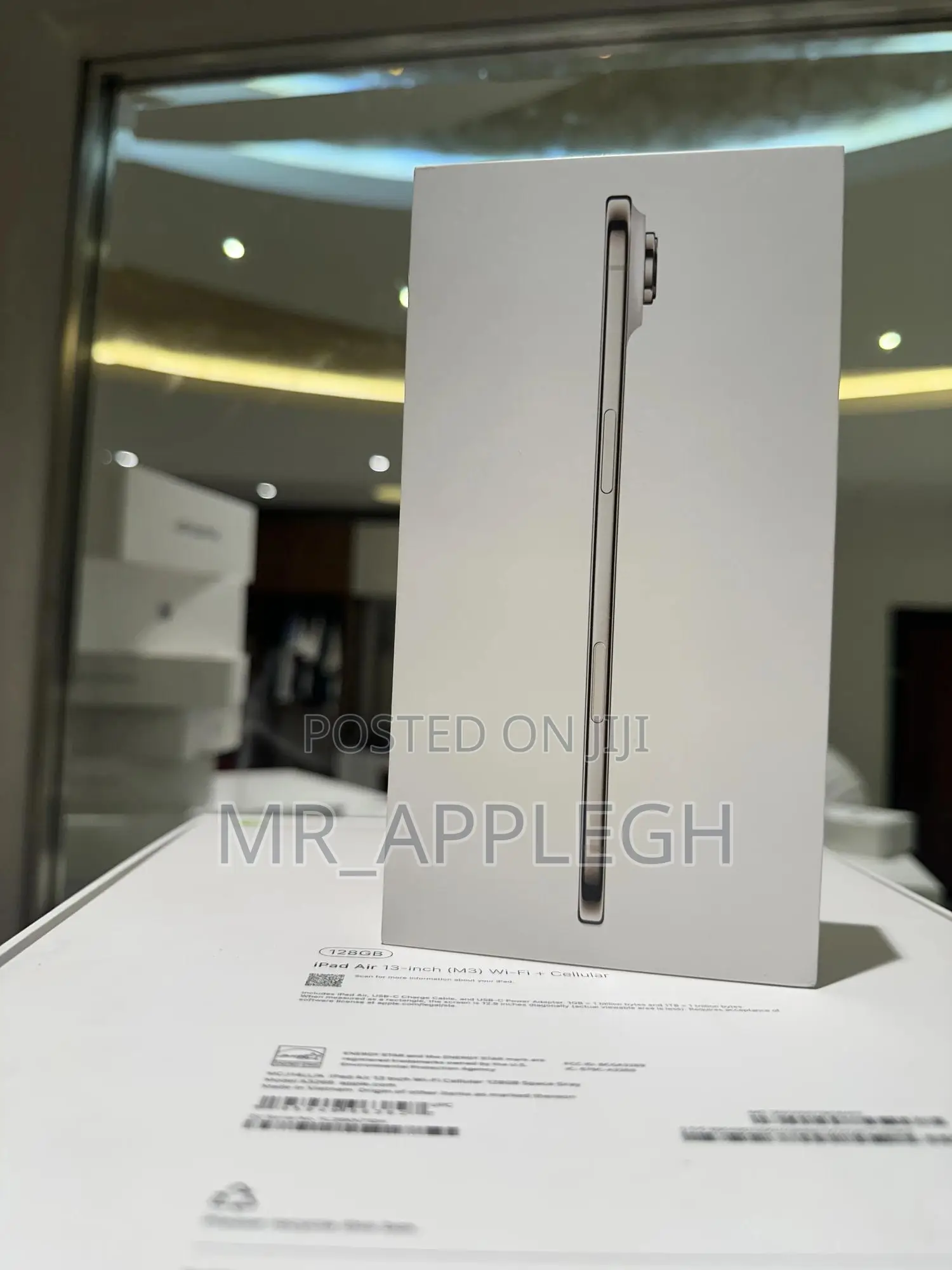 New Apple iPhone Air 256 GB Gold