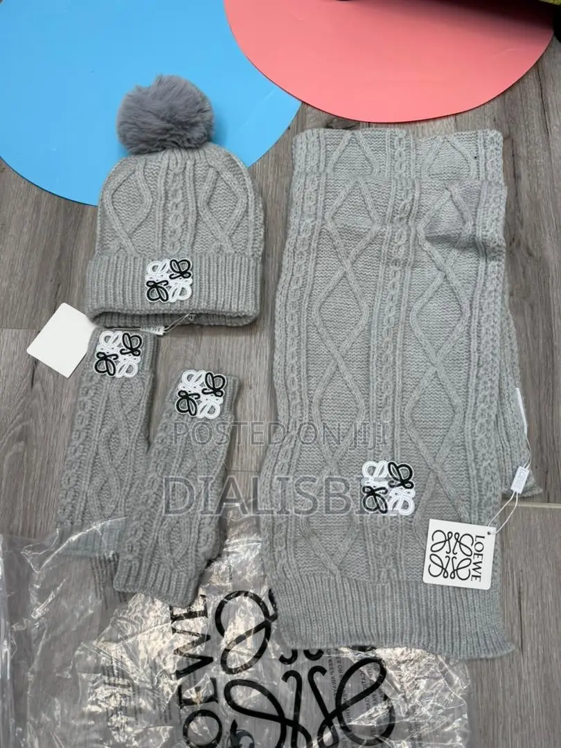 Gloves Beanie Scarf Set
