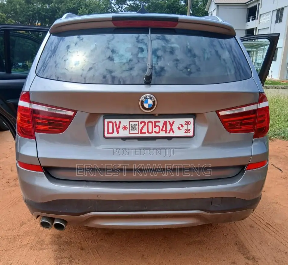 BMW X3 xDrive28i 4dr SUV AWD (2.0L 4cyl Turbo 8A) 2015 Gray