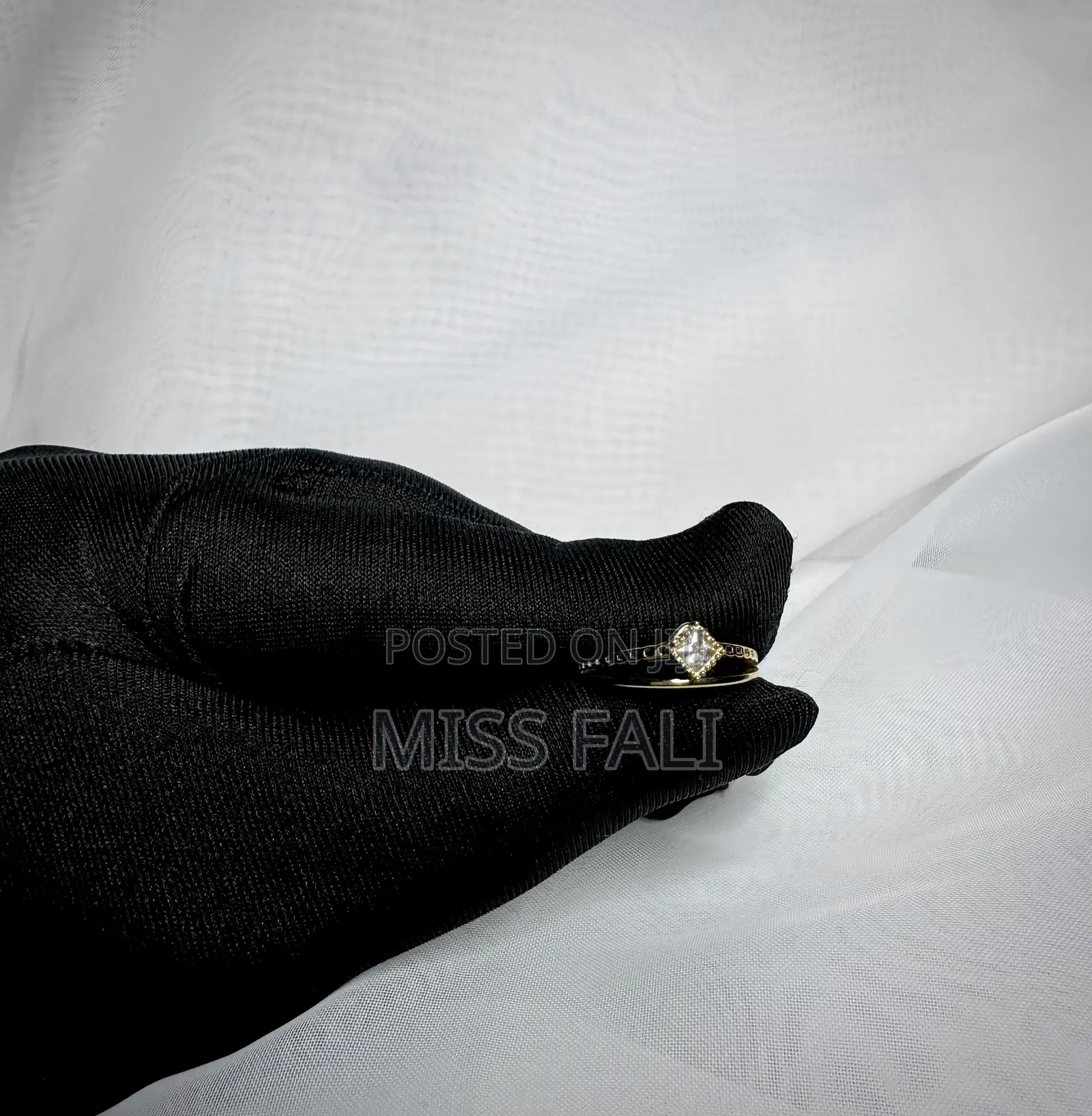 Quiet Promise Ring. Size 7