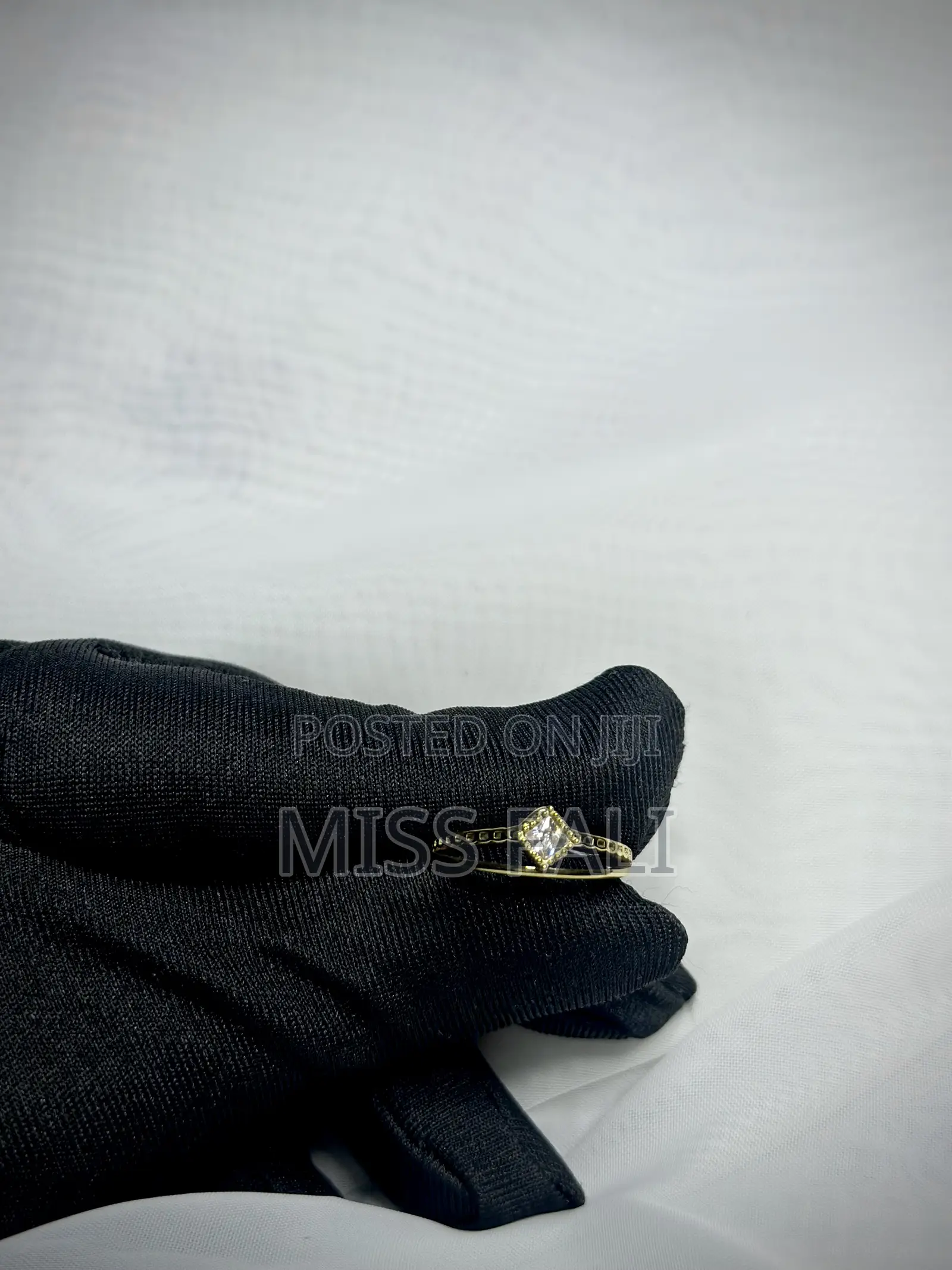 Quiet Promise Ring. Size 7