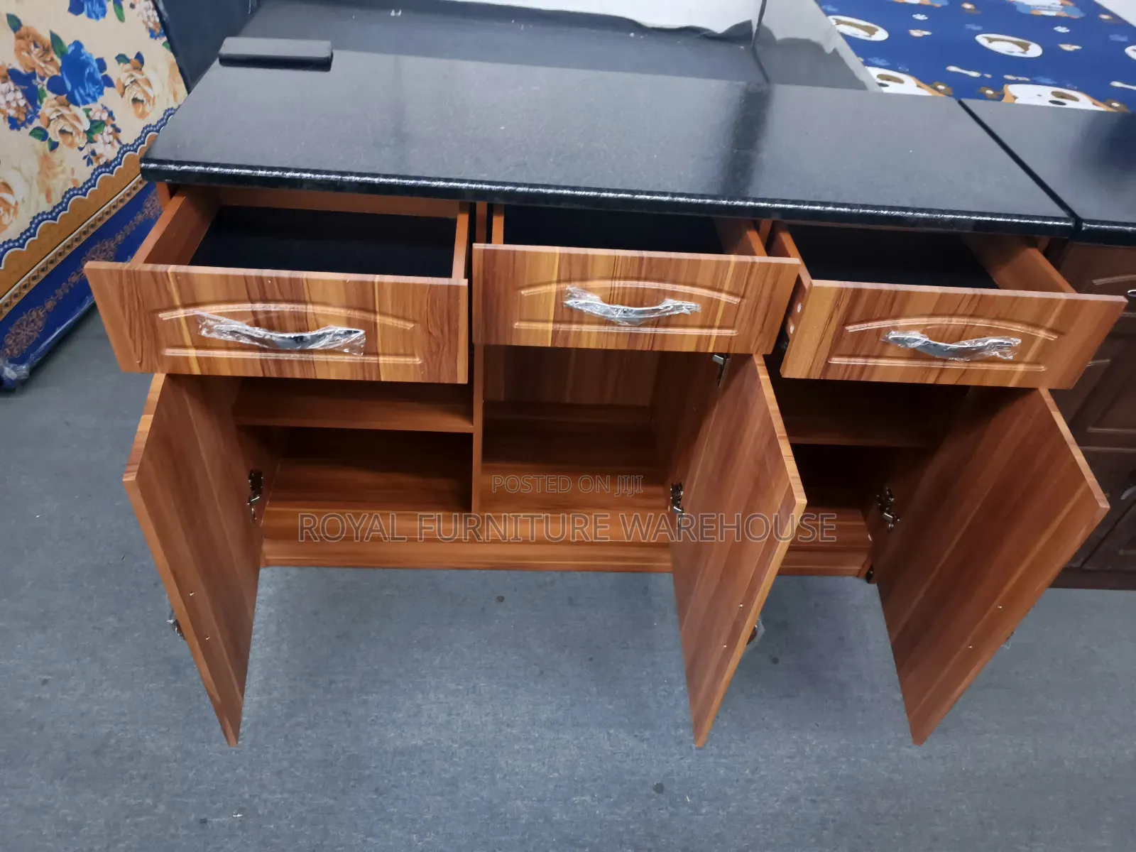 Kitchen Cabinet