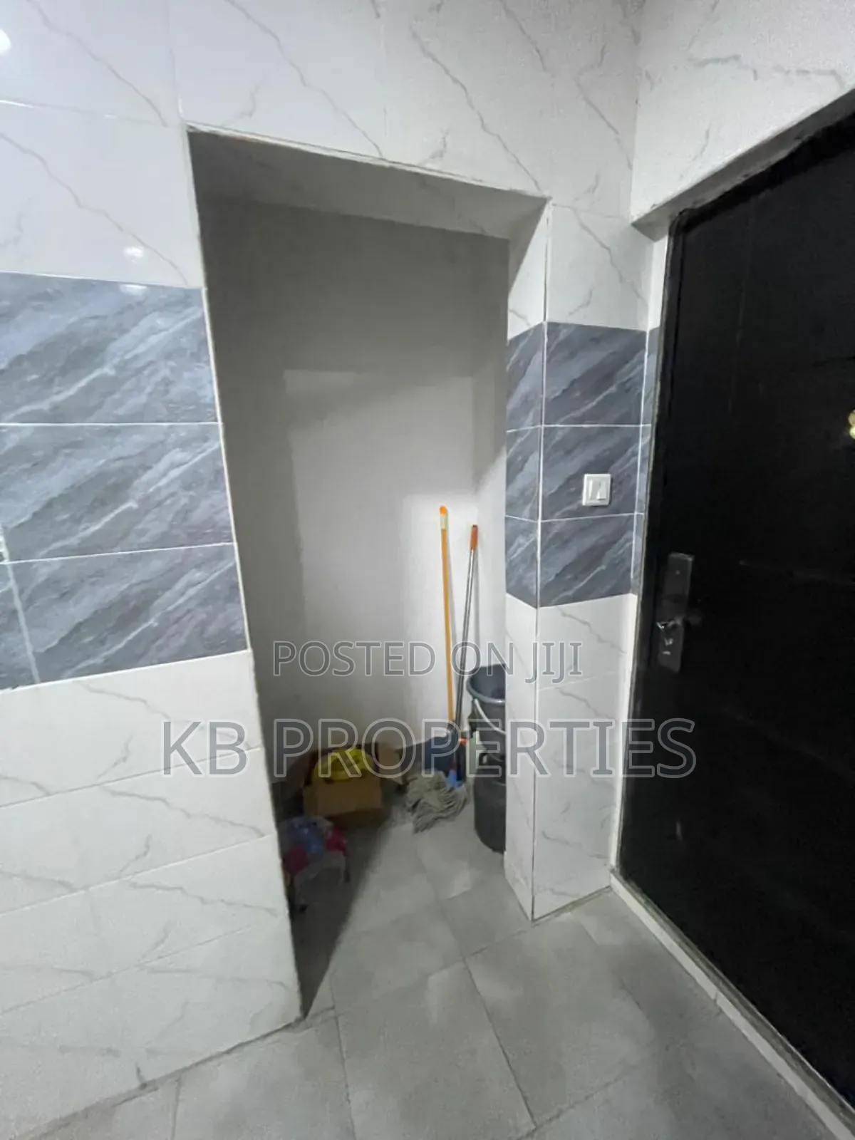 3bdrm House in Kb Properties, Spintex for rent