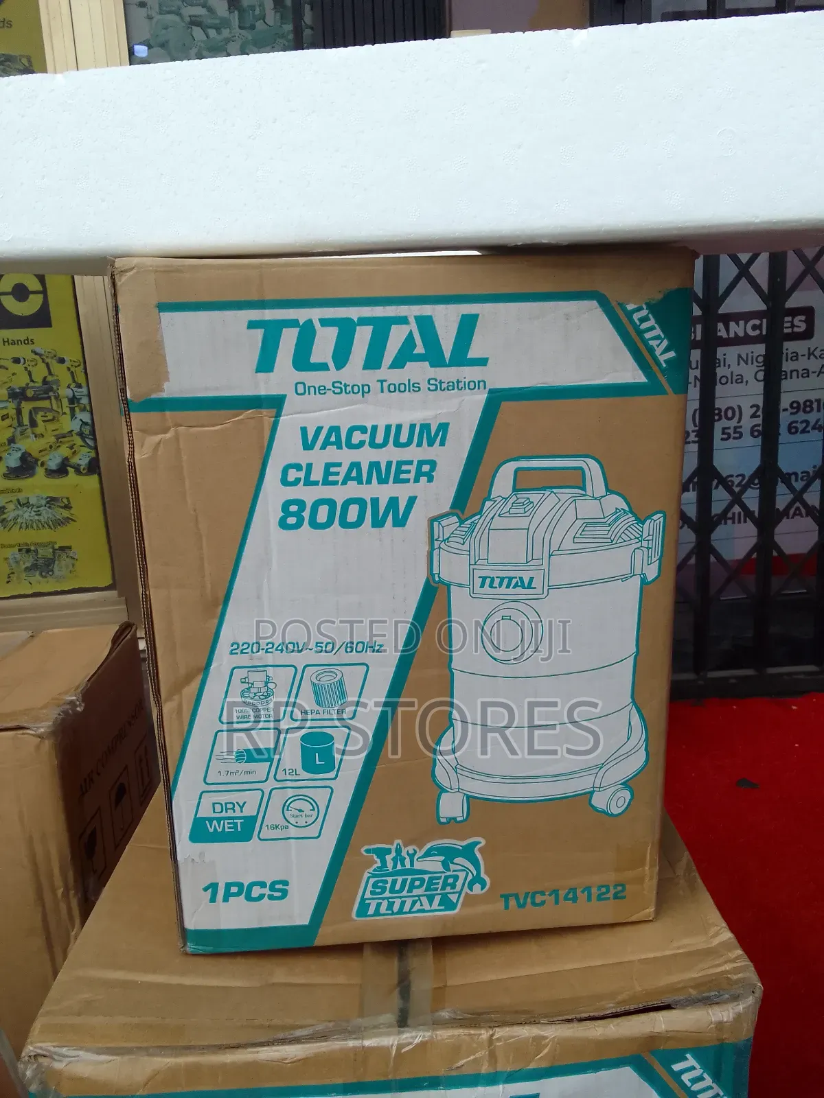 Total Vacuum Cleaner 800w/ 12l