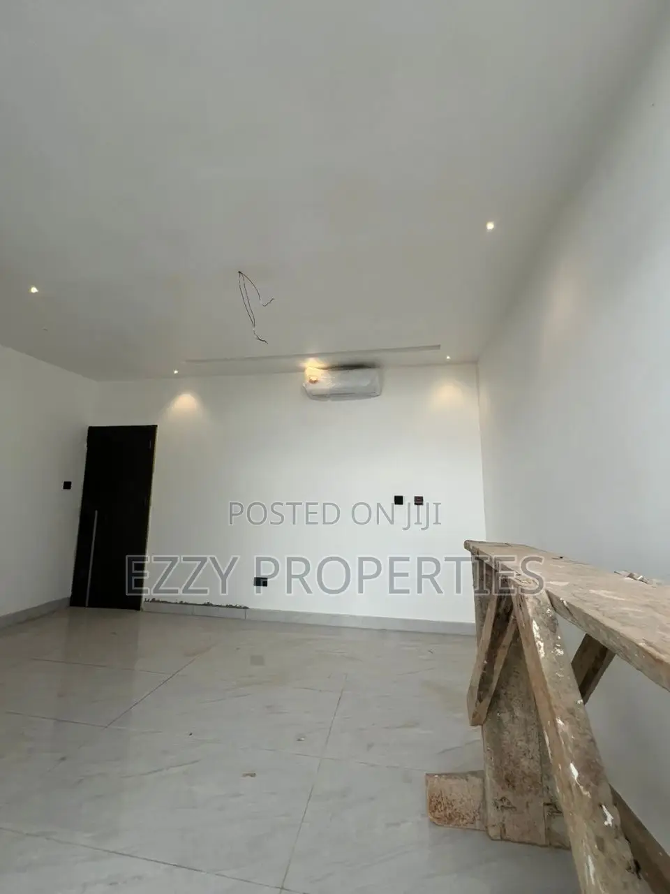 2bdrm Duplex in Ashaley Botwe for rent