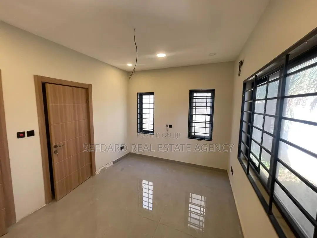 3bdrm House in Amasaman for sale