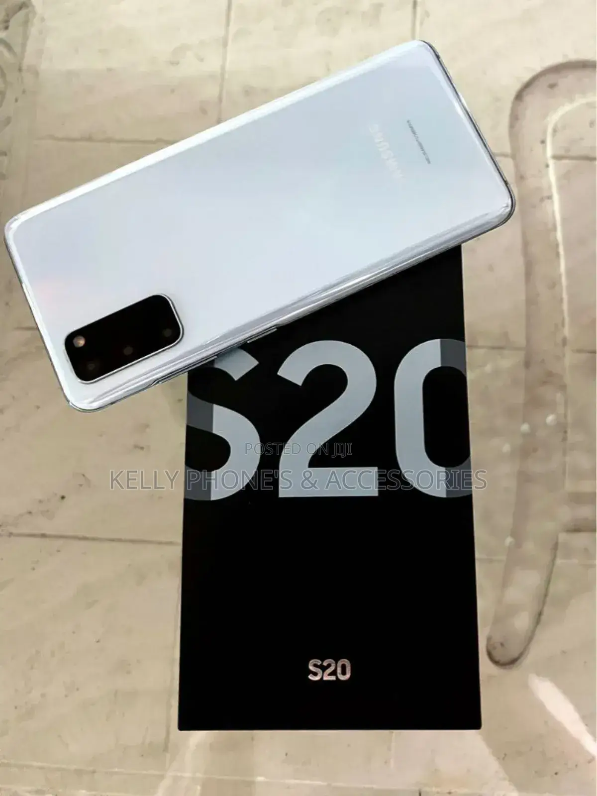 New Samsung Galaxy S20 128 GB White