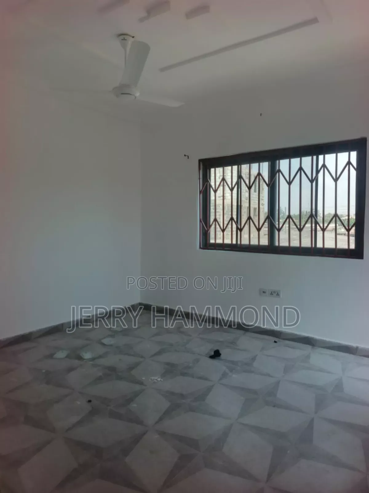 2bdrm Apartment in Bush Road, Teshie for rent