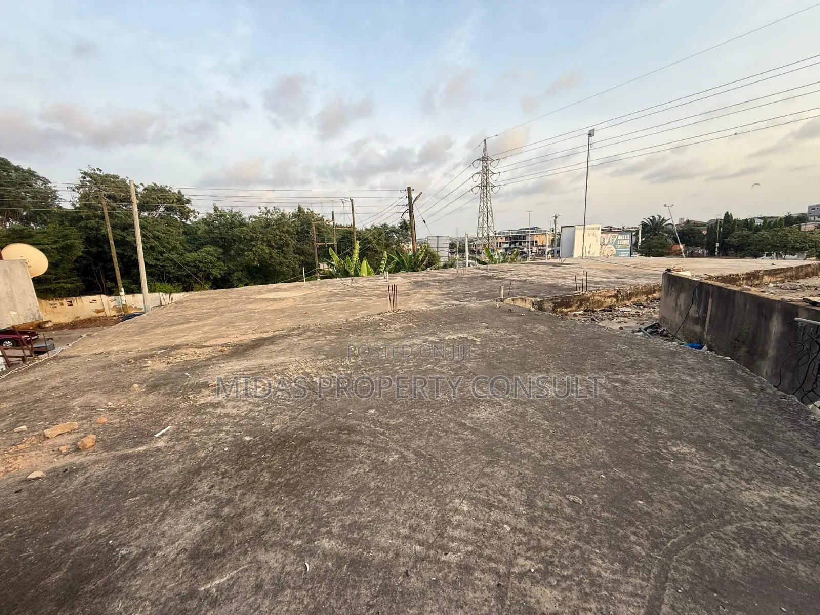 5 Shops for Sale at Awoshie