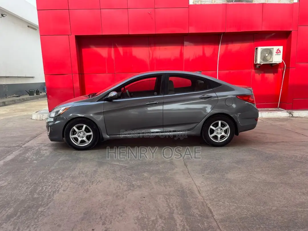 Hyundai Accent 2013 Gray