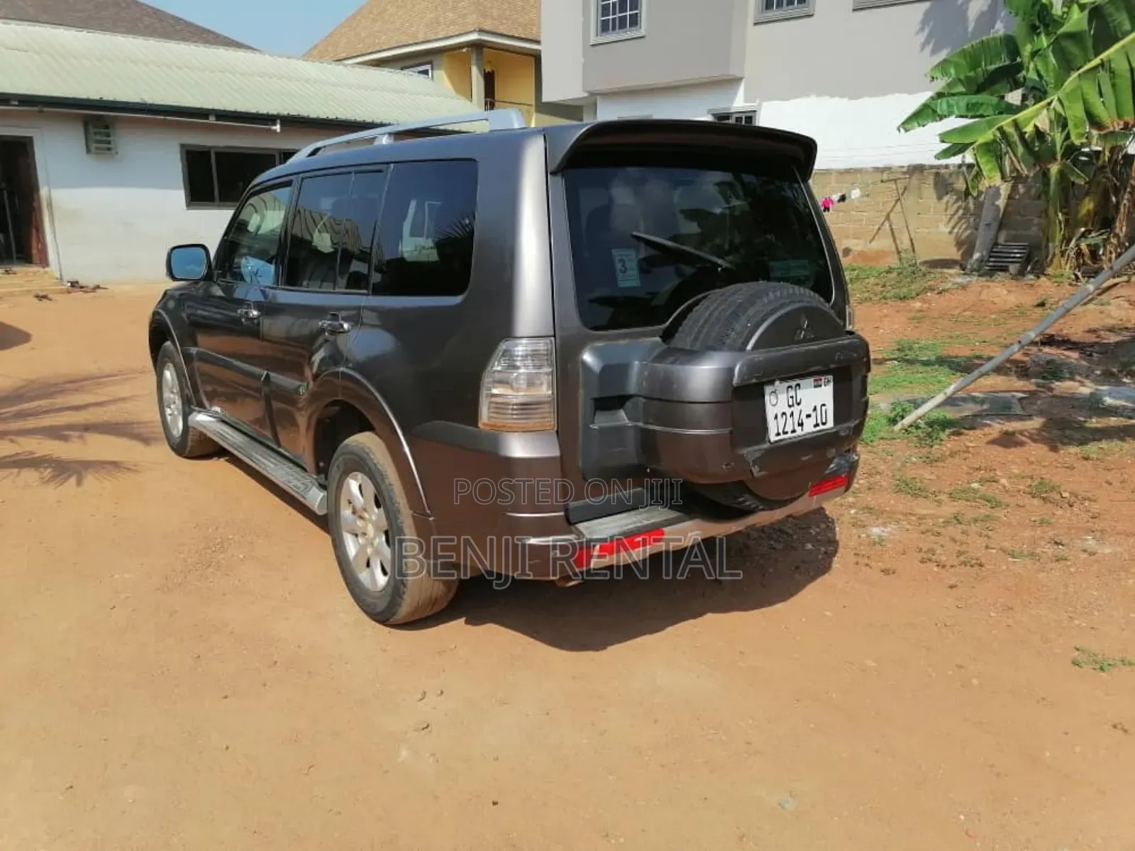 Mitsubishi Pajero 2010 Green