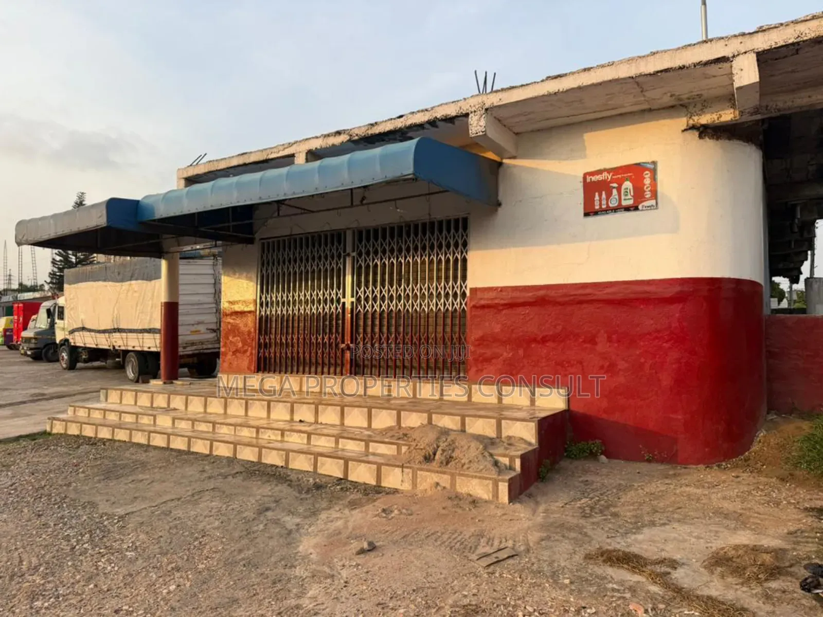 Commercial Property for Sale in Awoshie