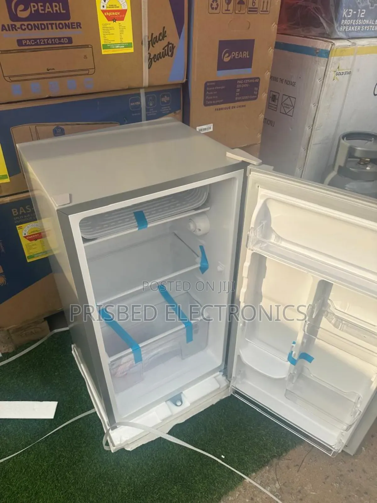 Innova Table Top Fridge 90 Litress