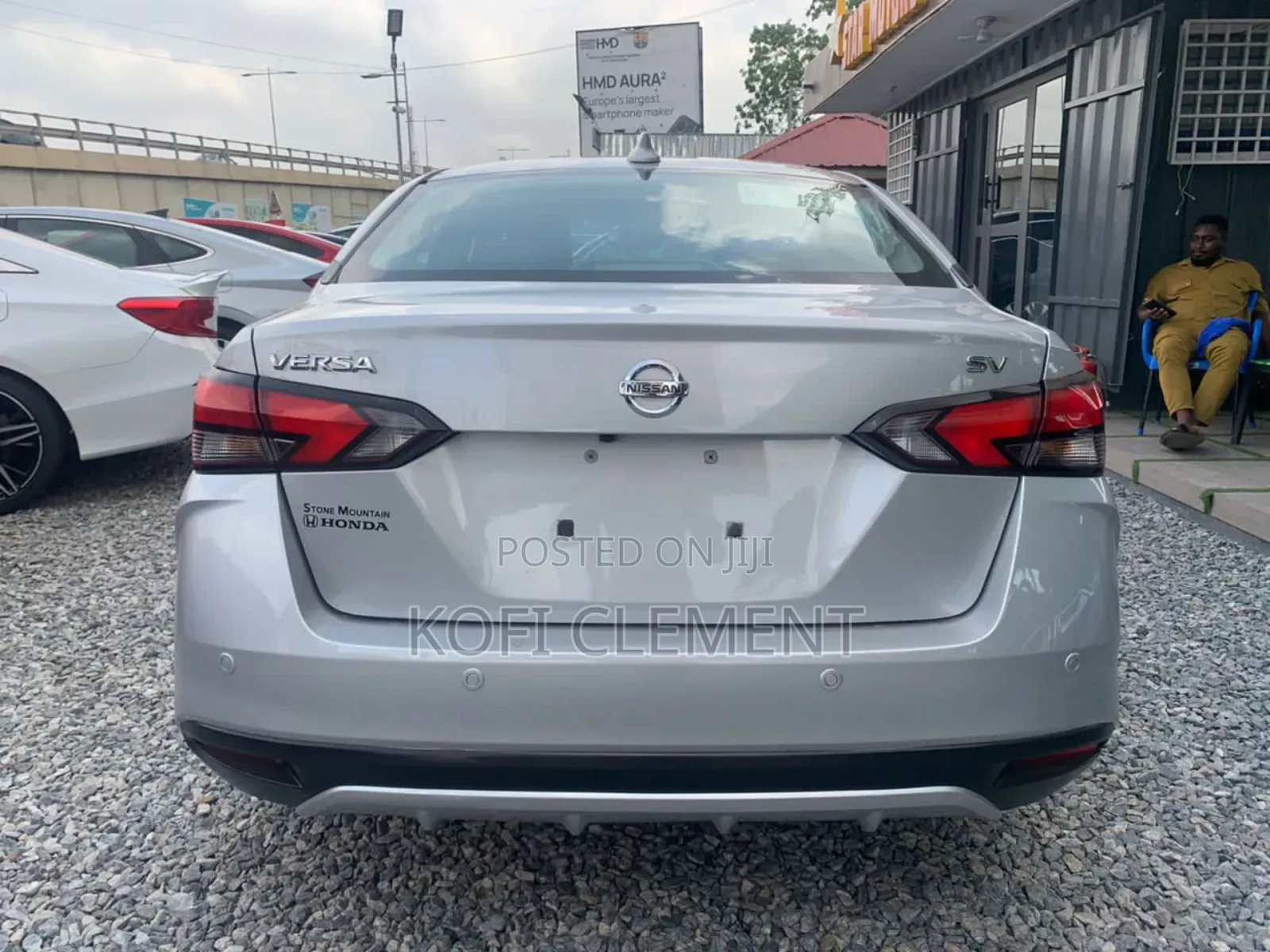 Nissan Versa 2021 Gray