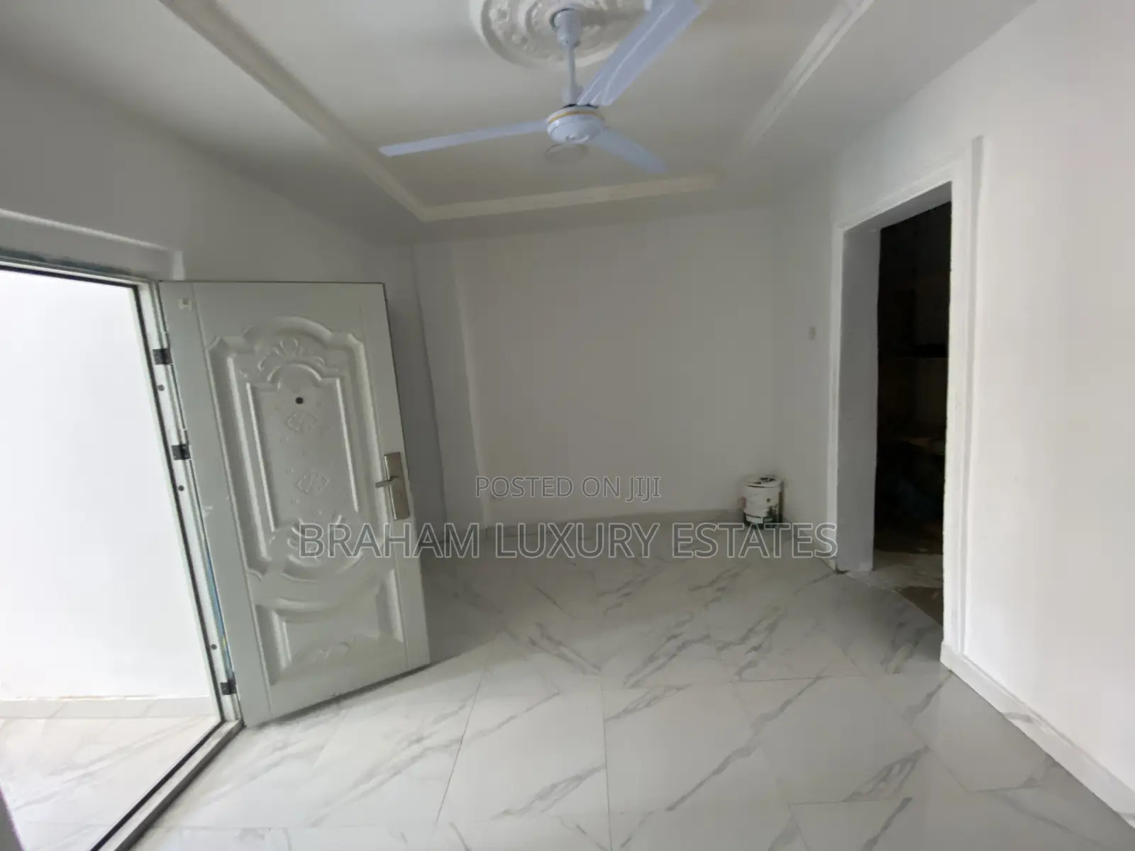 1bdrm Apartment in Braham Luxury, Spintex for rent