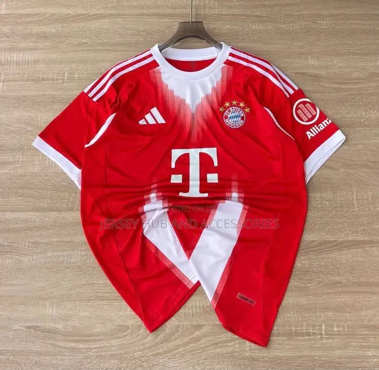 Bayern Home 2025/2026 Jersey
