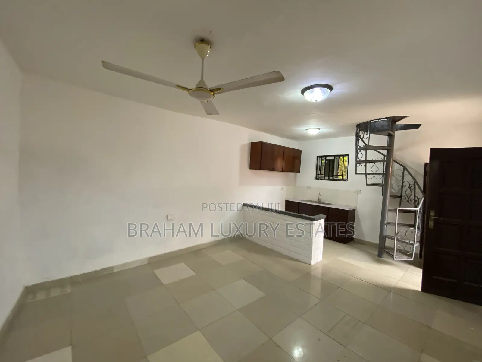 1bdrm House in Braham Luxury, Spintex for rent