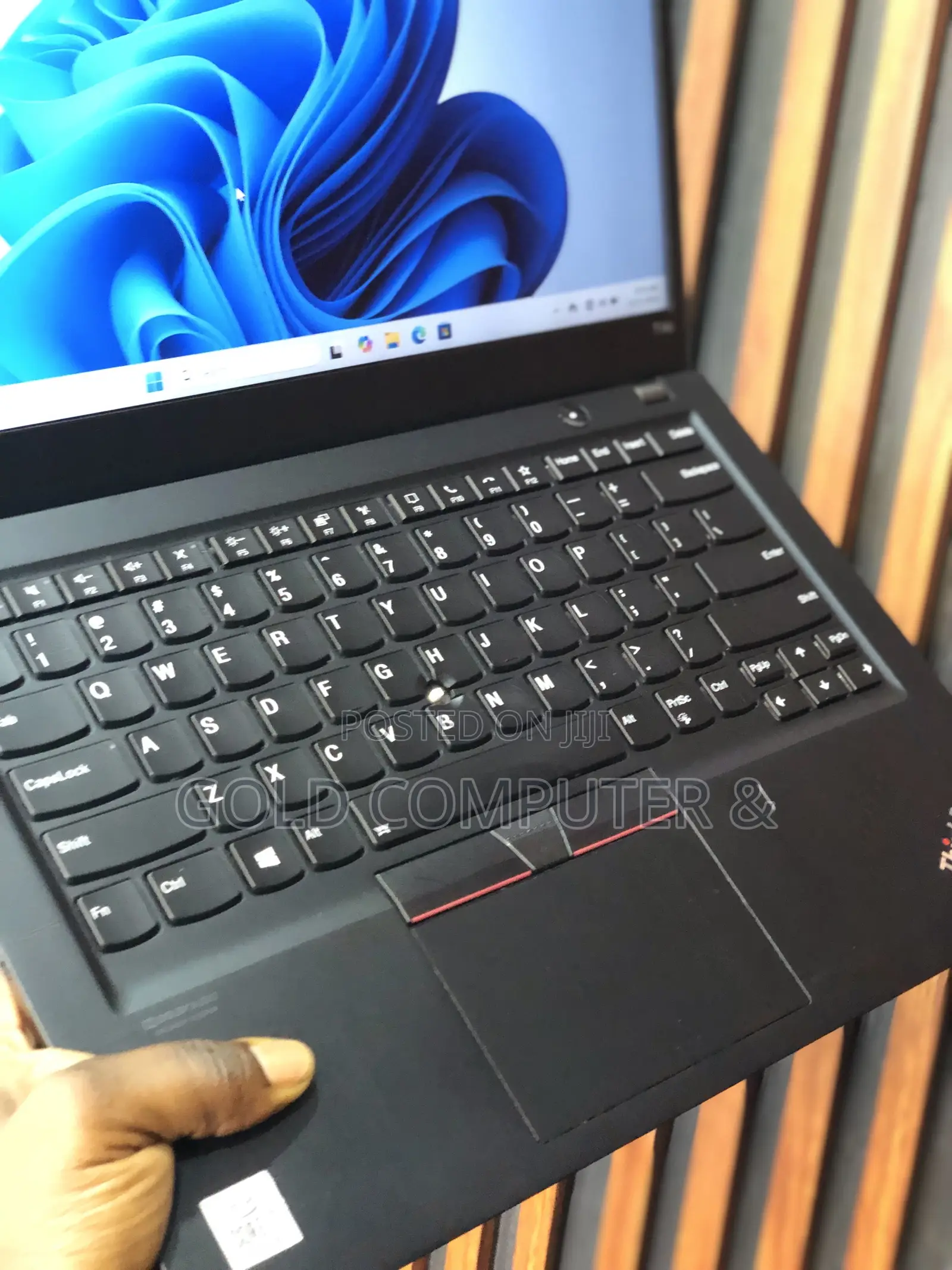 Laptop Lenovo Thinkpad T14s Gen 1 16GB Intel Core I7 SSD 256GB