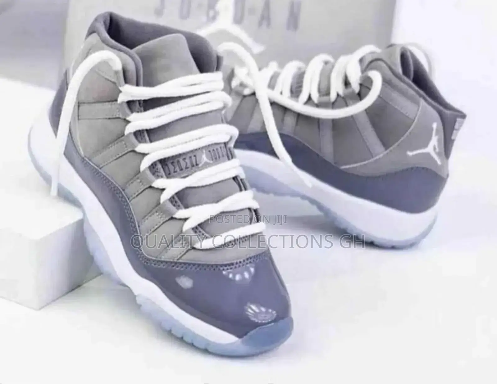 Jordan 11 Ash and White