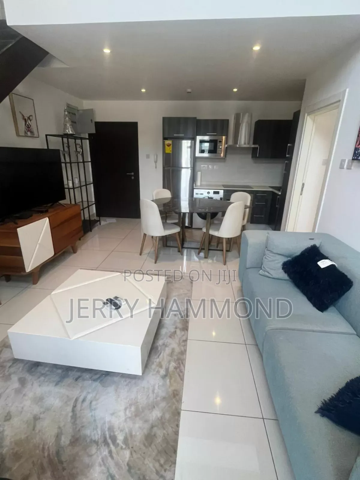 Furnished 2bdrm Apartment in Cantoment Round, Cantonments for sale