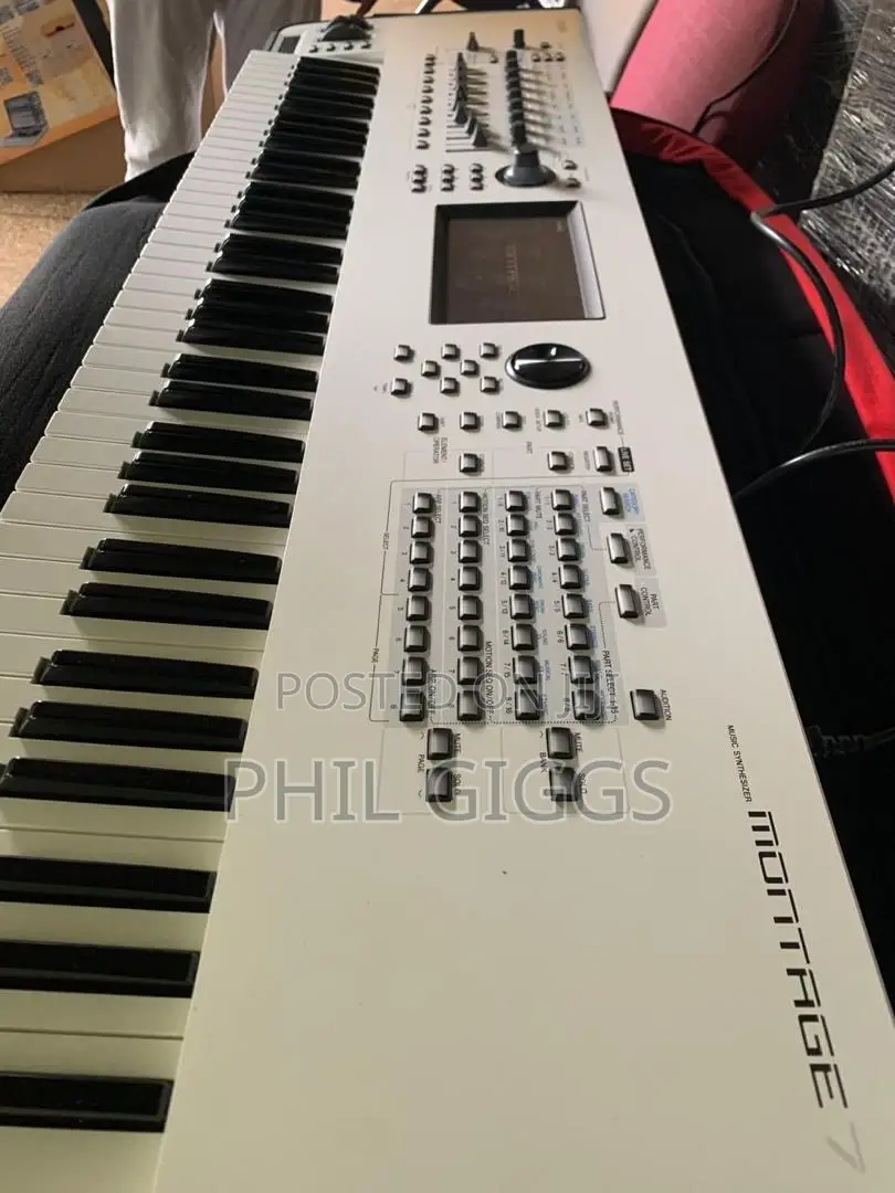 Yamaha Monatge 7