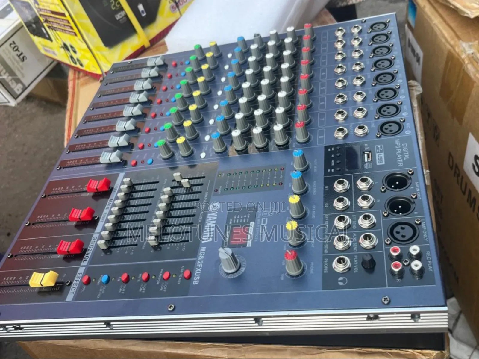 Yamaha Mg8/2fxusb 8-Input Stereo Mixer With DSP Effects.