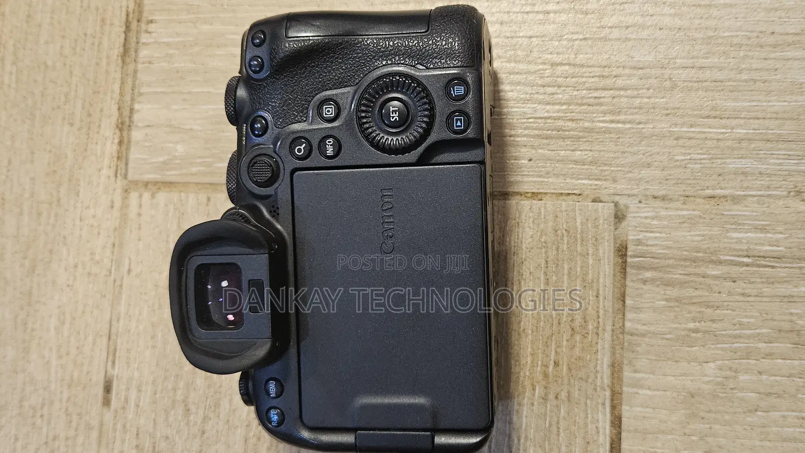 Canon R6 Camera Body With Battery and Charger