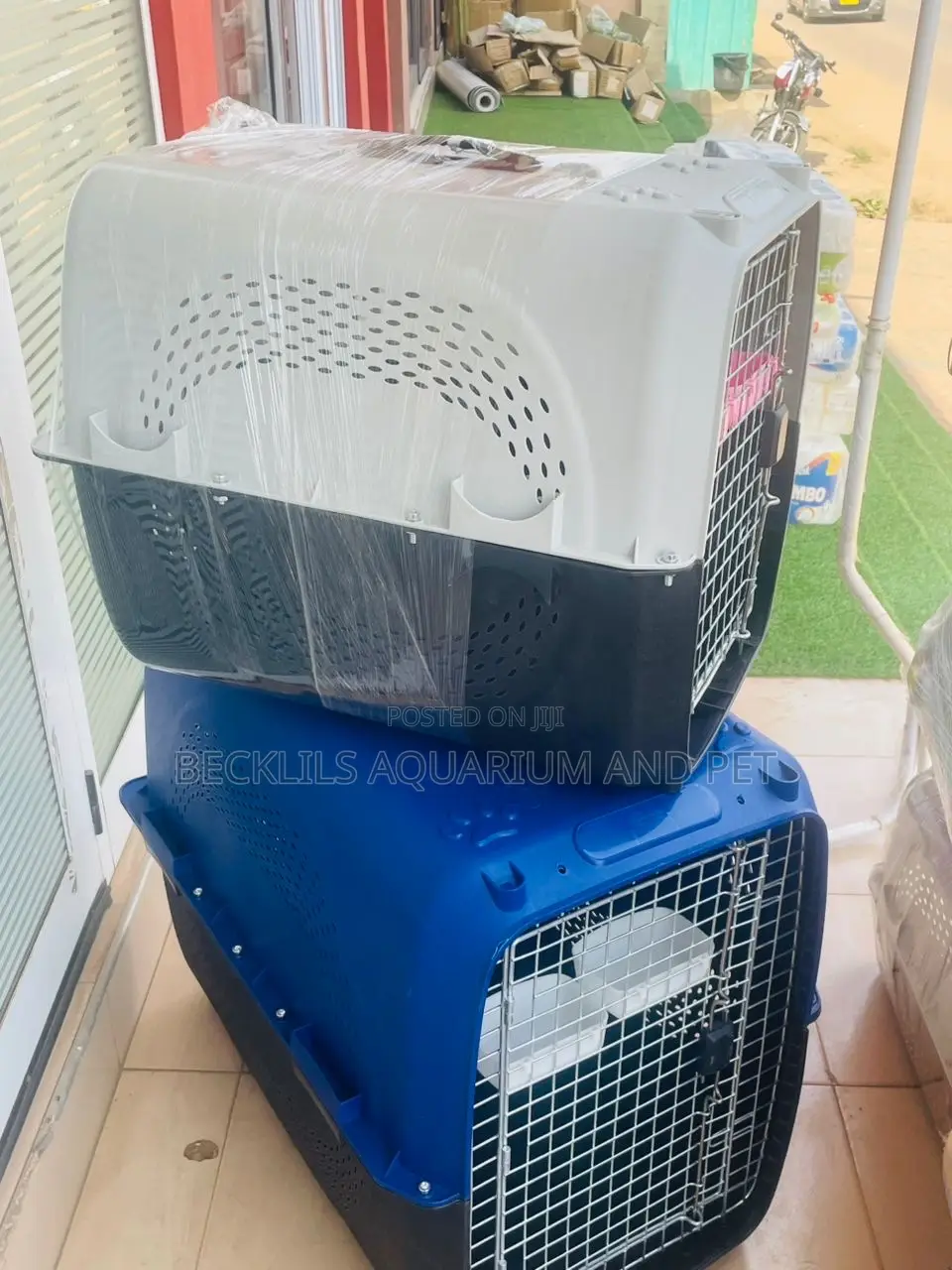 XXL Luxury Plastic Flight Cage