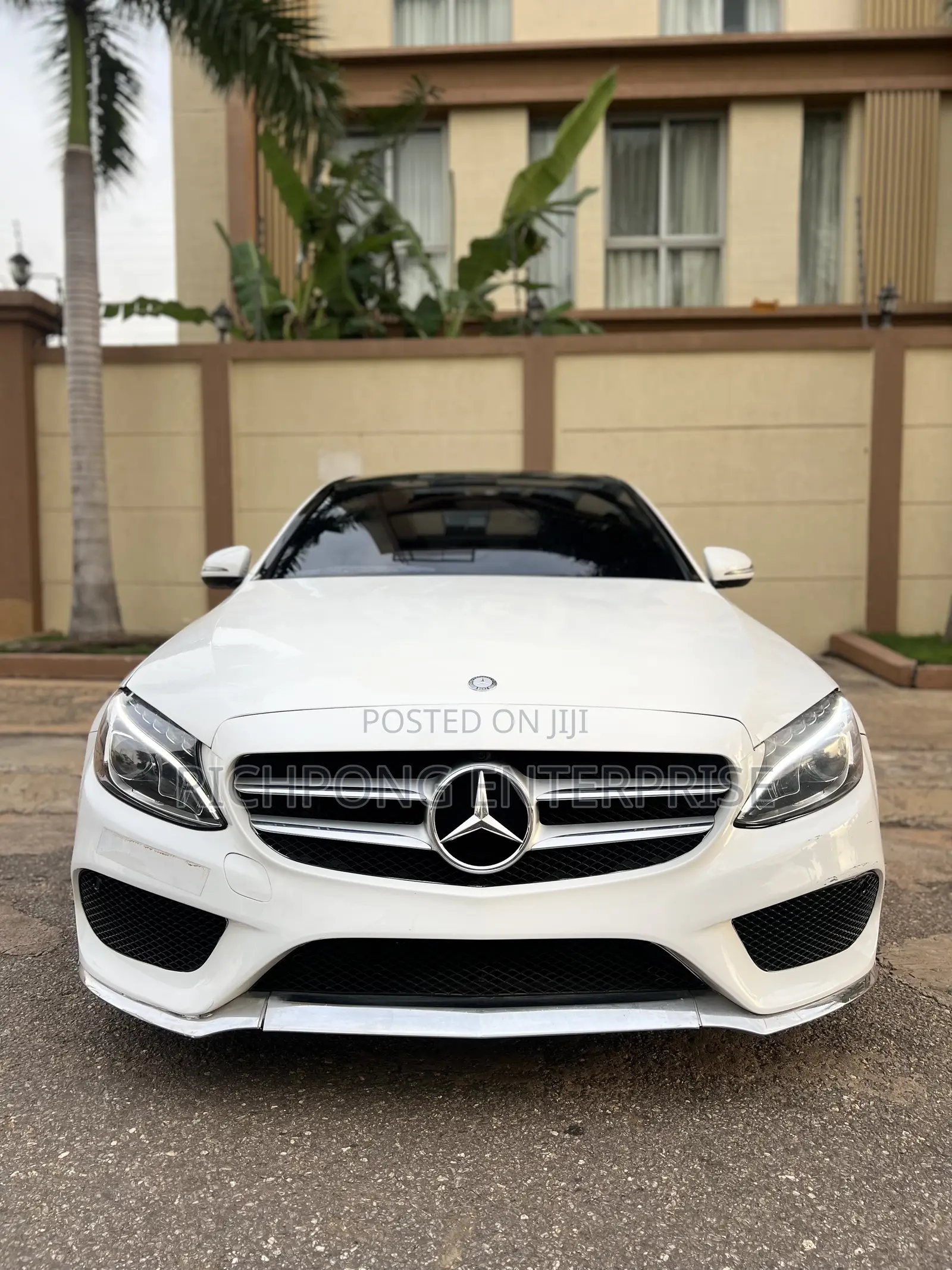 Mercedes-Benz C300 Sport Sedan RWD (2.0L 4cyl 7A) 2017 White