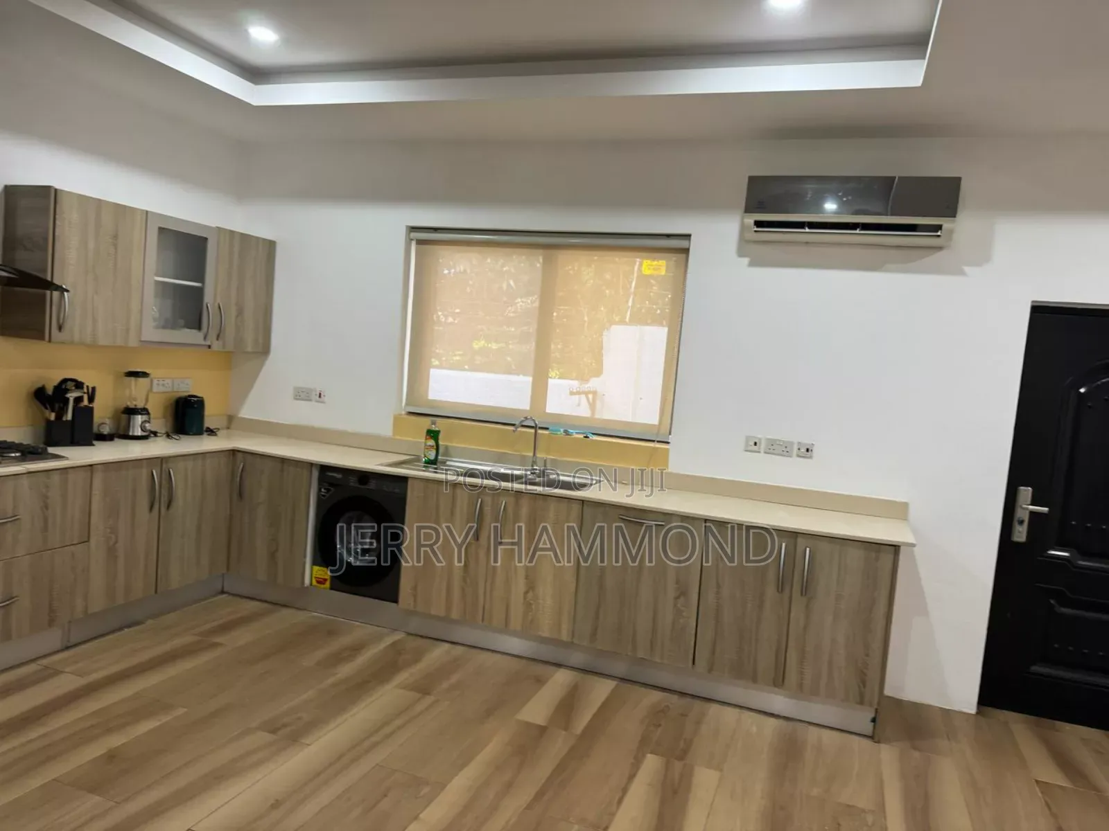 Furnished 3bdrm House in East Airport Chain, Tseaddo for rent