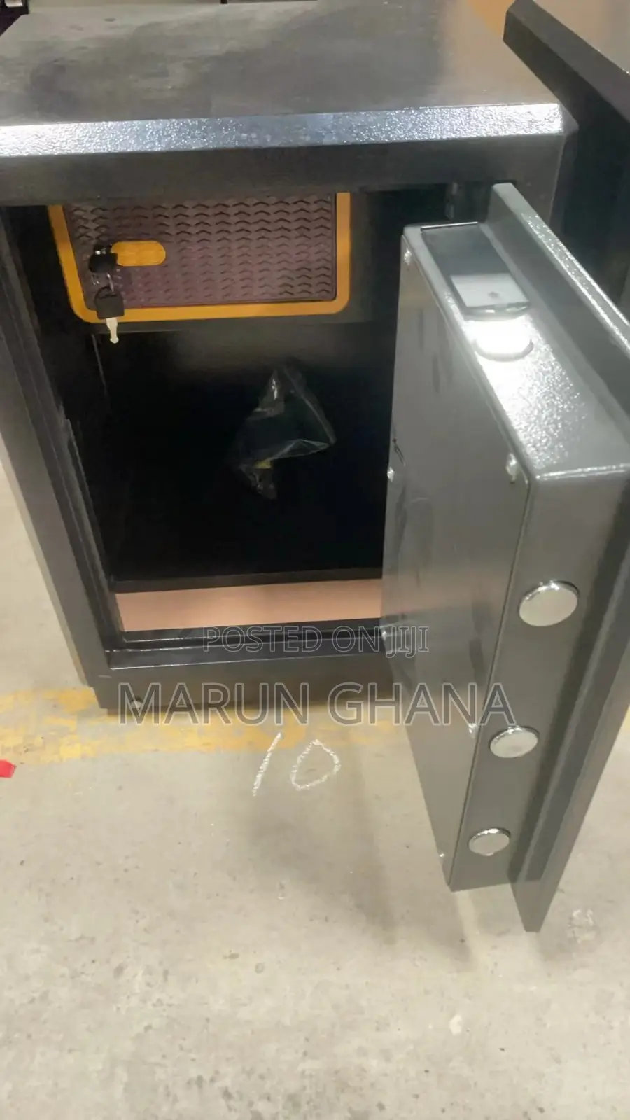 All-steel Wall Fireproof Safe Deposit Box Secure Lock Anti-theft