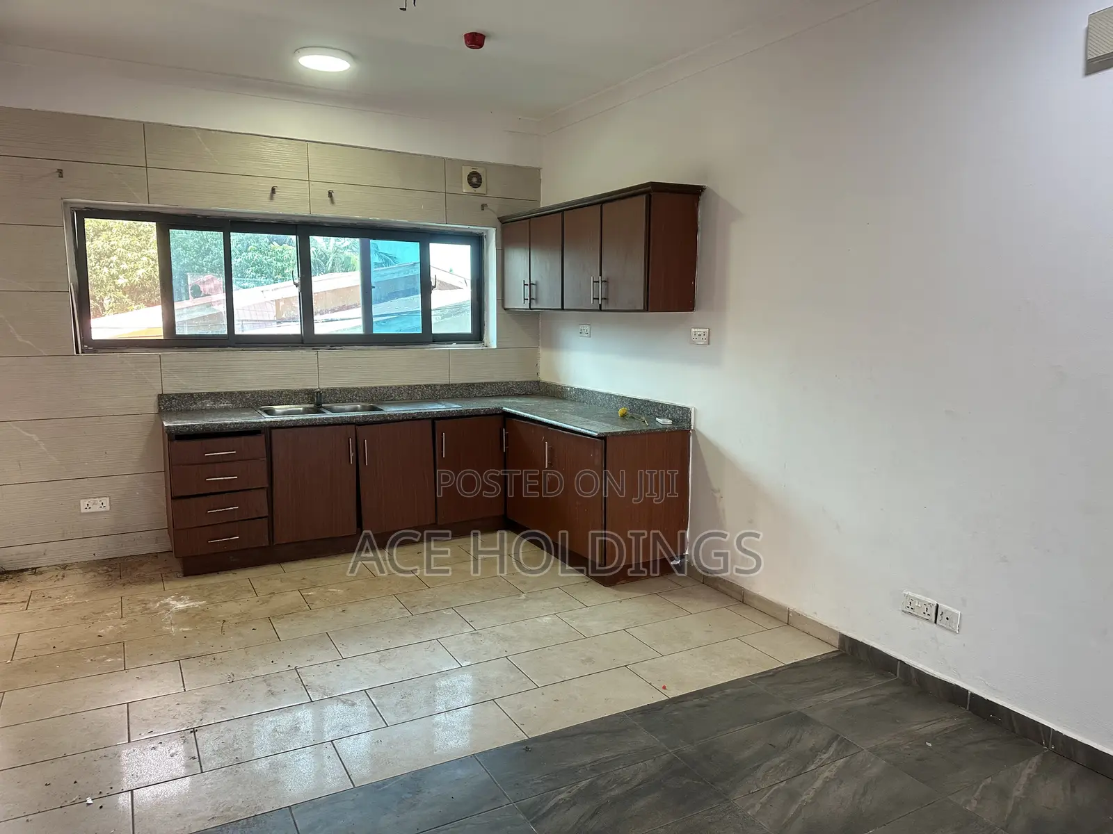 2bdrm Apartment in Nmai Dzorn for rent