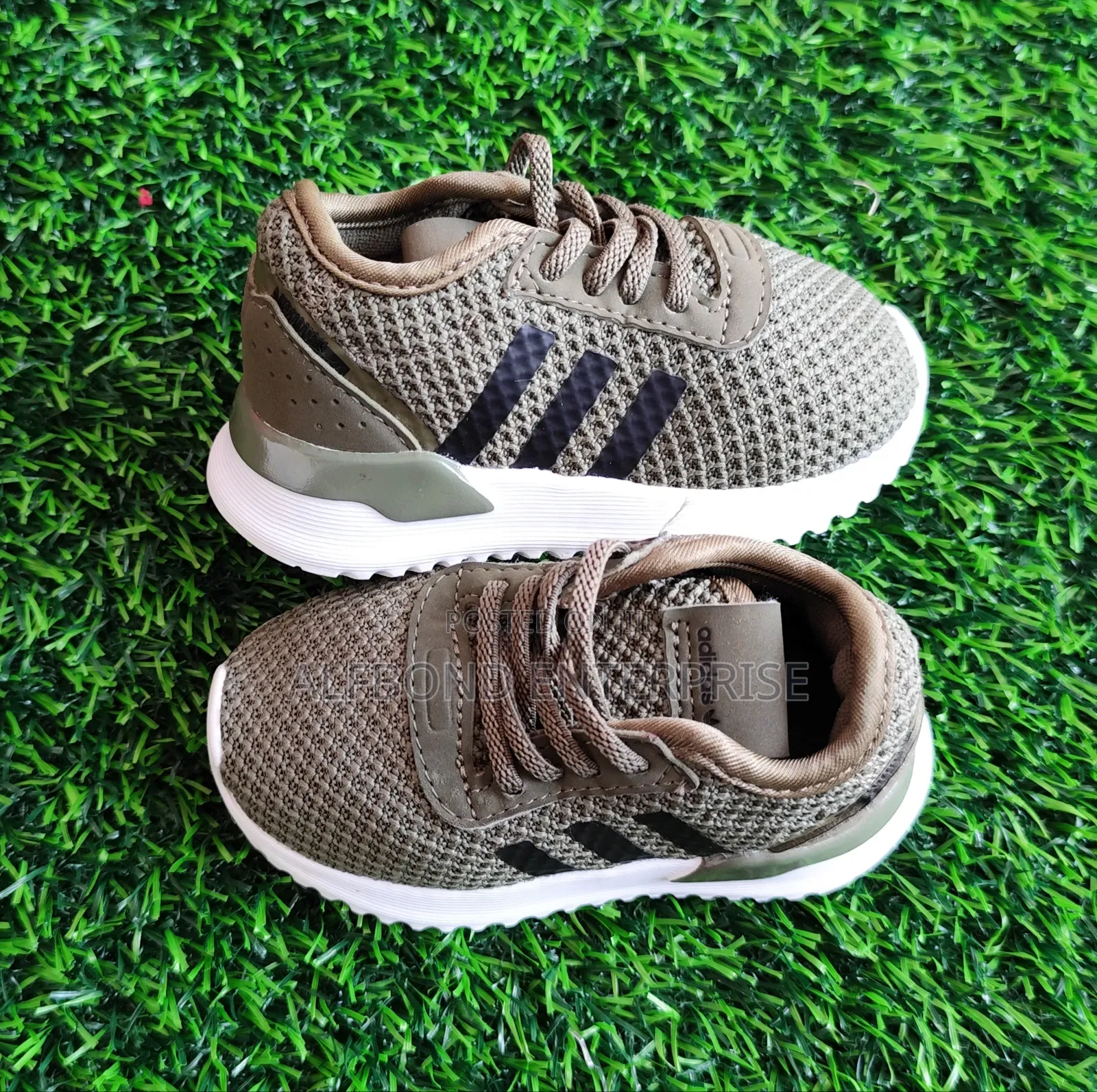 Adidas U_path Run