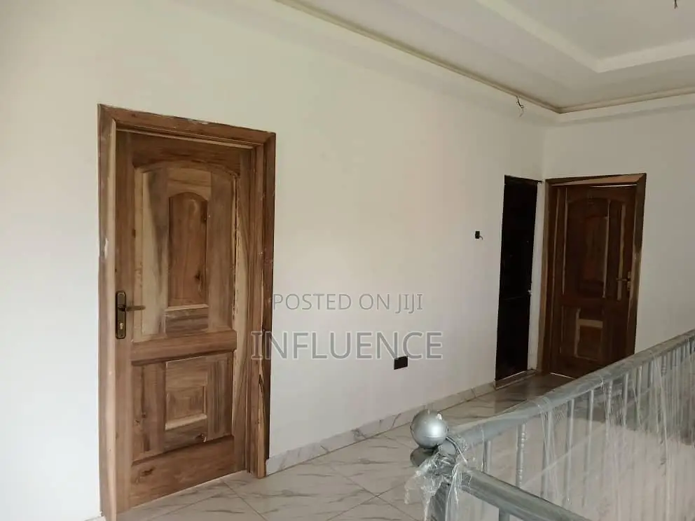 4bdrm House in Oyarifa, East Legon for sale