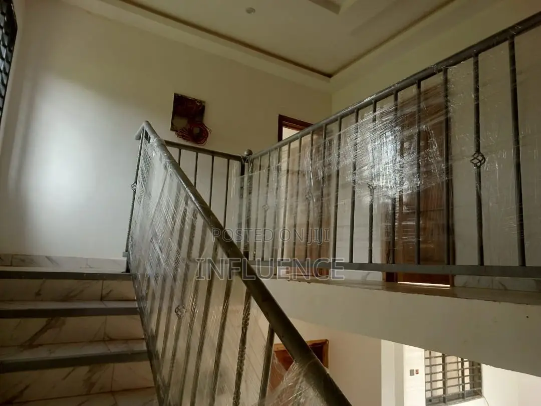 4bdrm House in Oyarifa, East Legon for sale