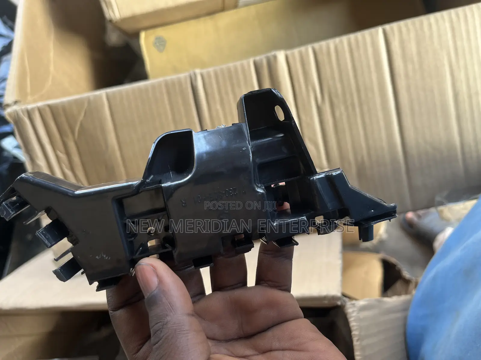 Accord 2024 Fender Bracket