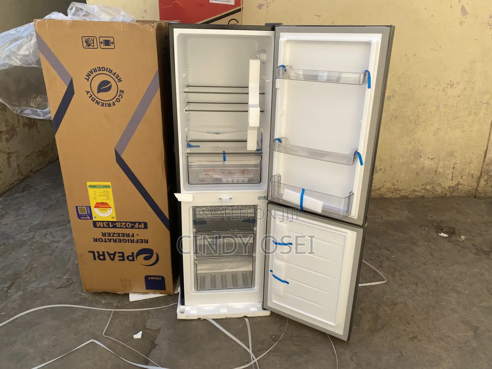 Autographed Pearl 157liters Double Door Fridge