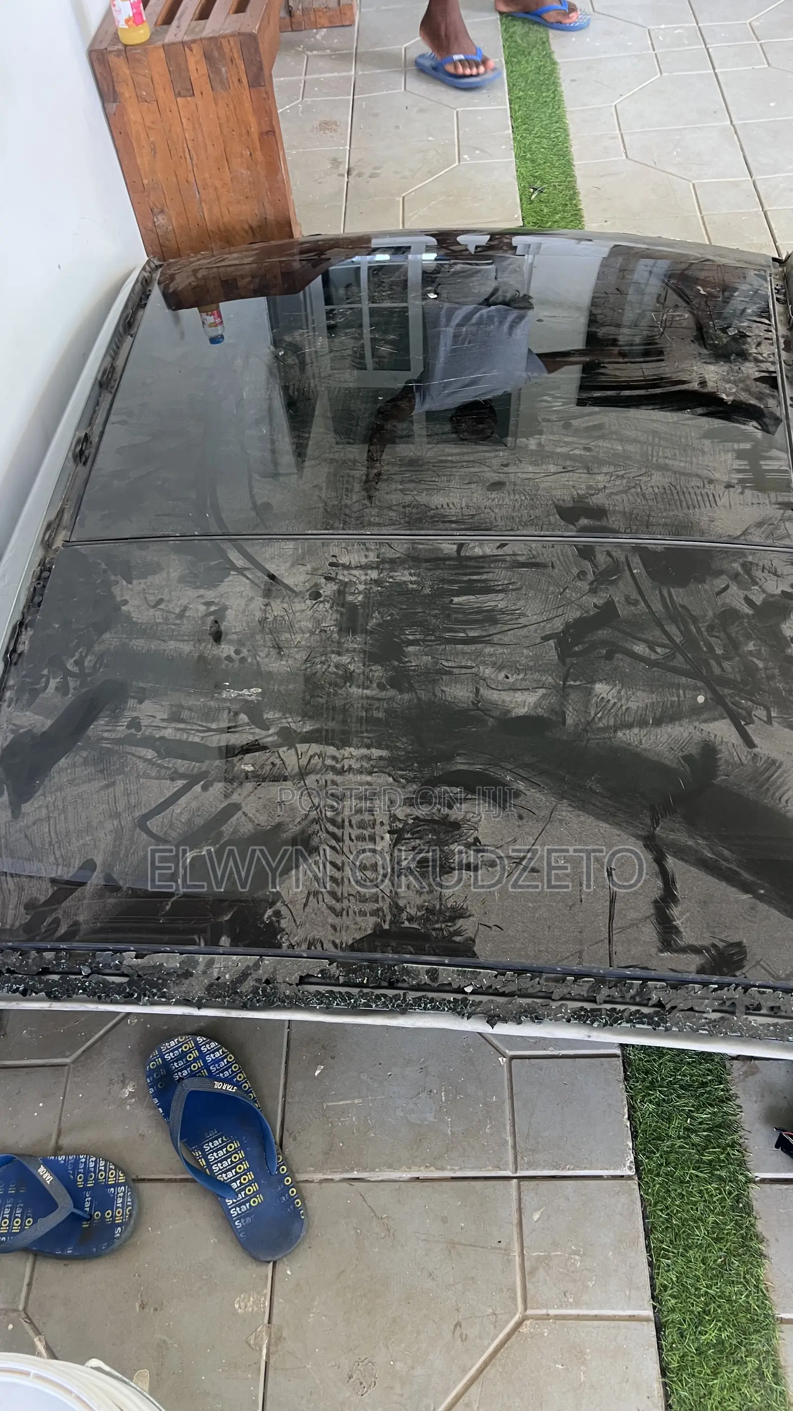2015-2020 Mercedes C300 Sunroof Cut