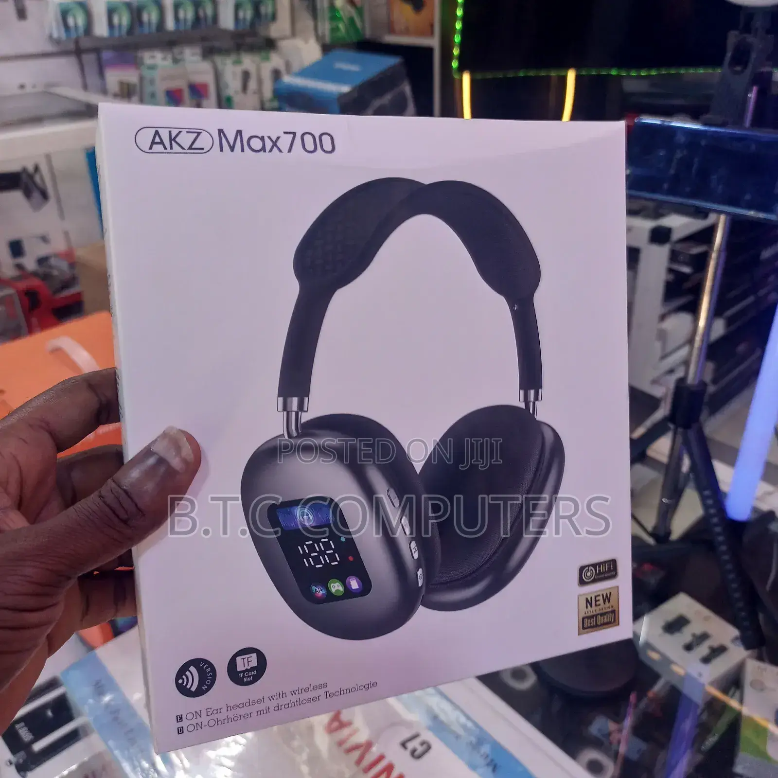 Akz Max 700 Headphones Led Screen Control