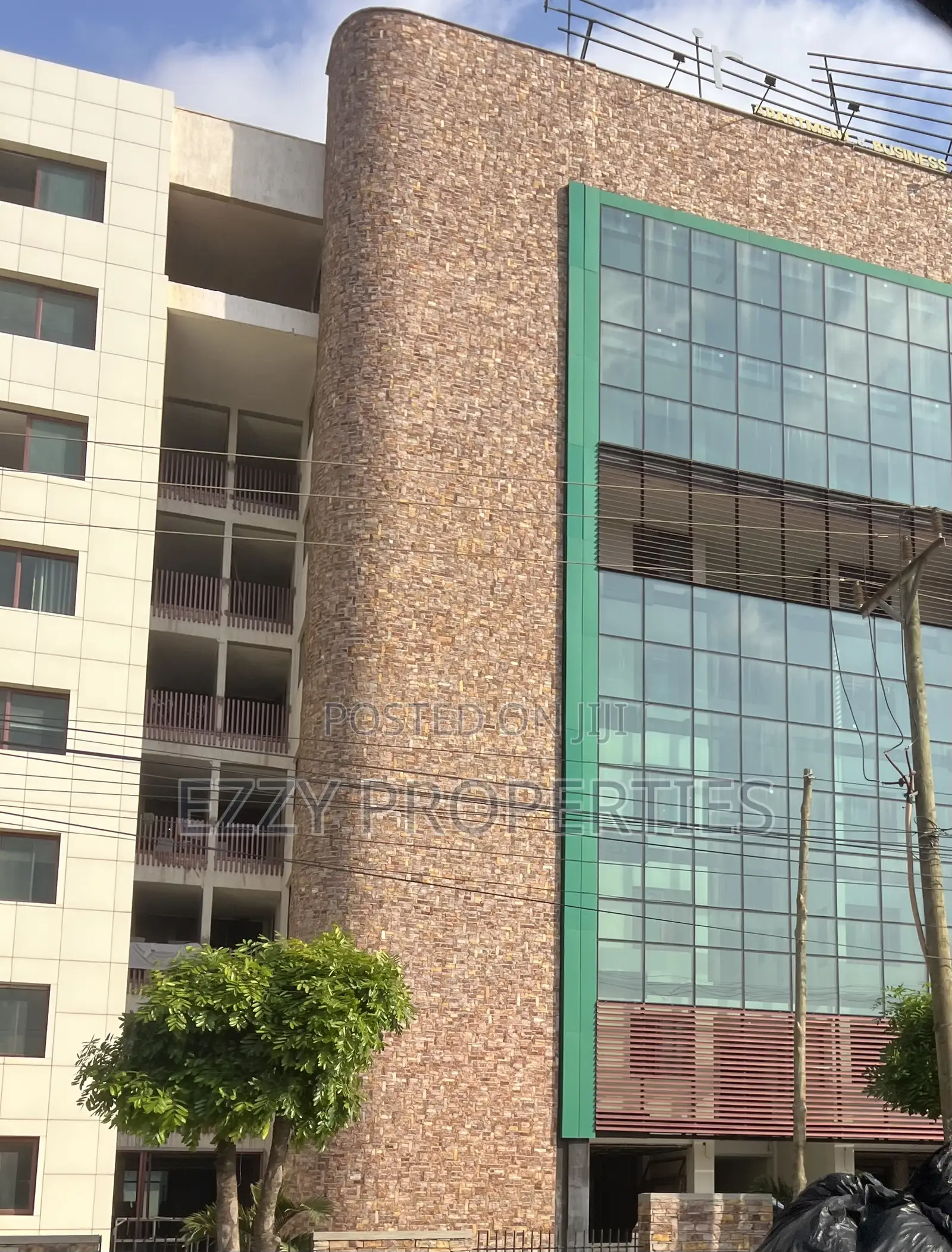 1bdrm Apartment in Adringanor, East Legon for rent
