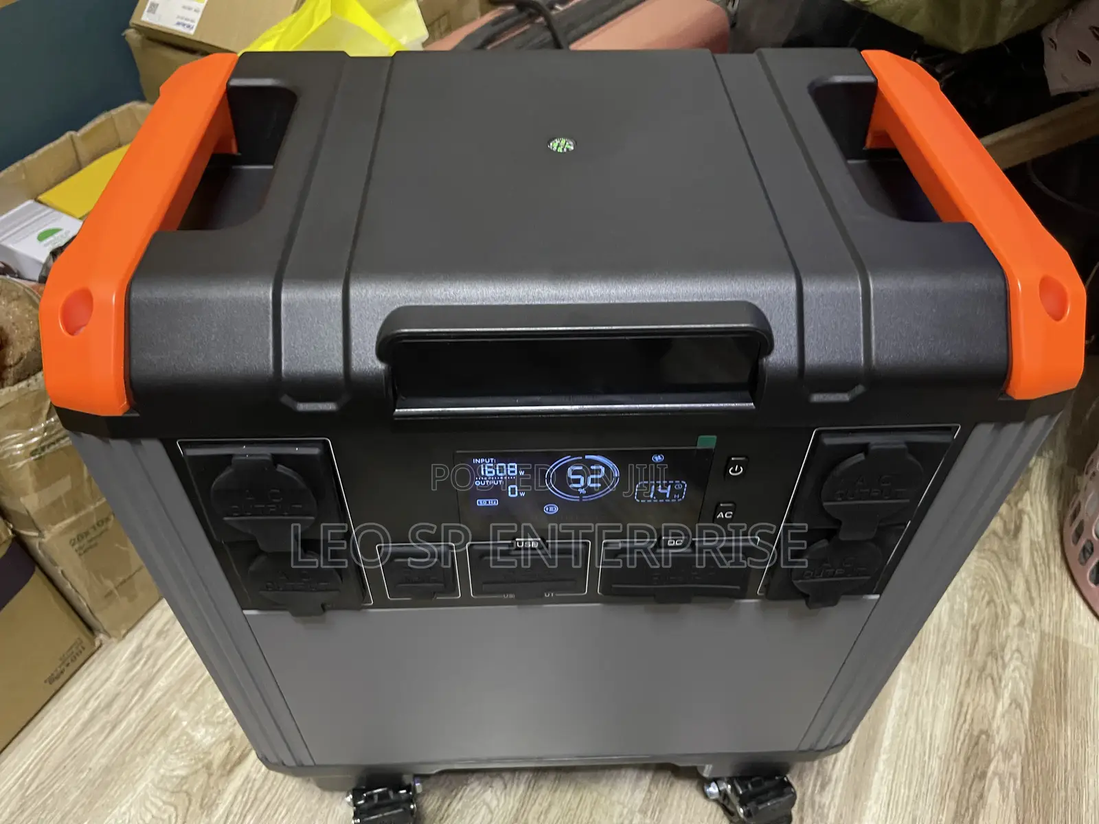 5000w With 5376wh Batteries, Comes With 800w Panel