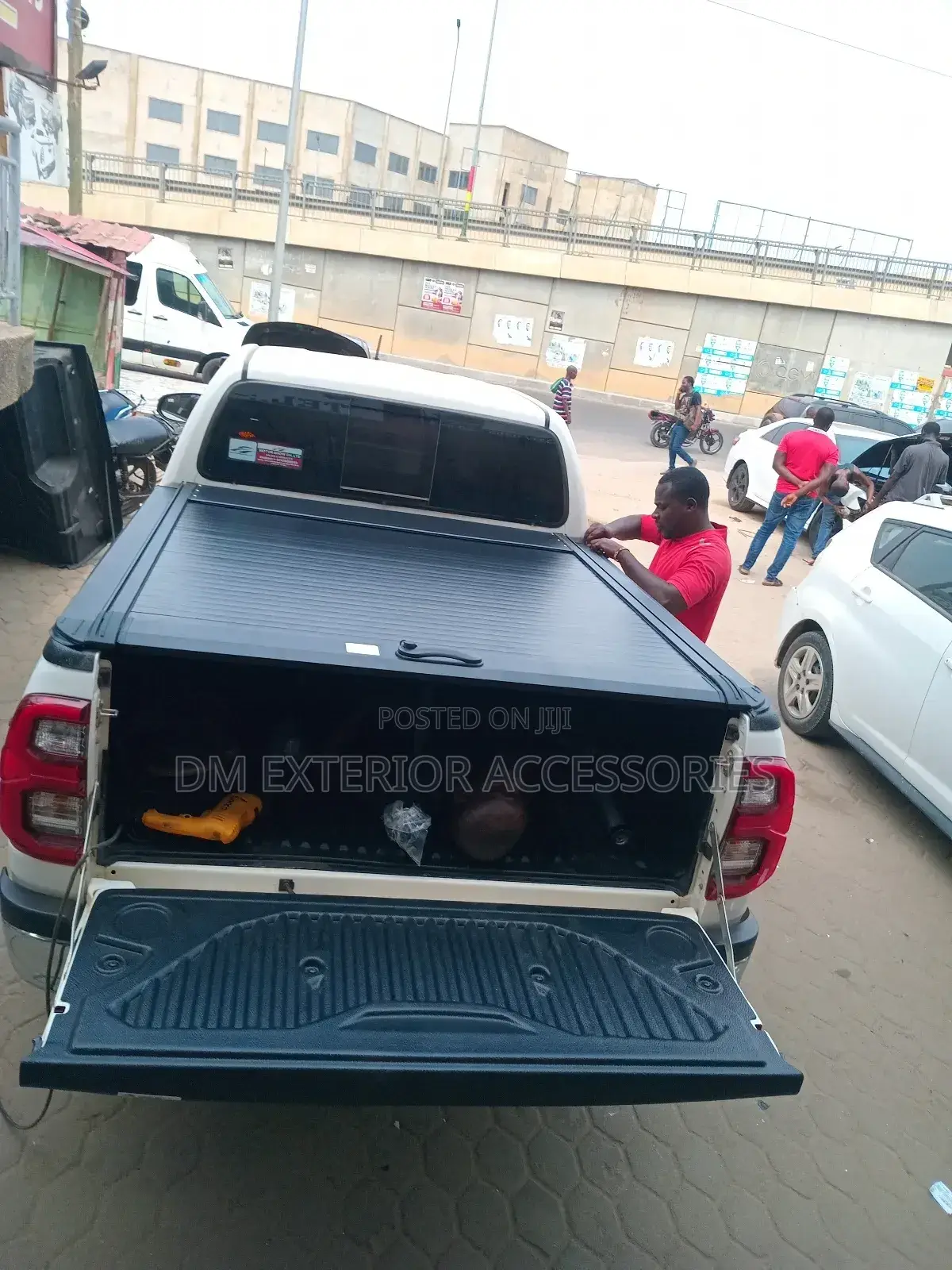 Hilux Bed/Bucket Cover Aluminium Roller/Retractable