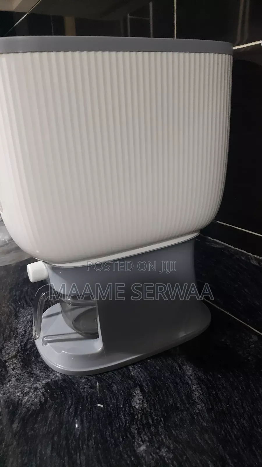Rice Dispenser